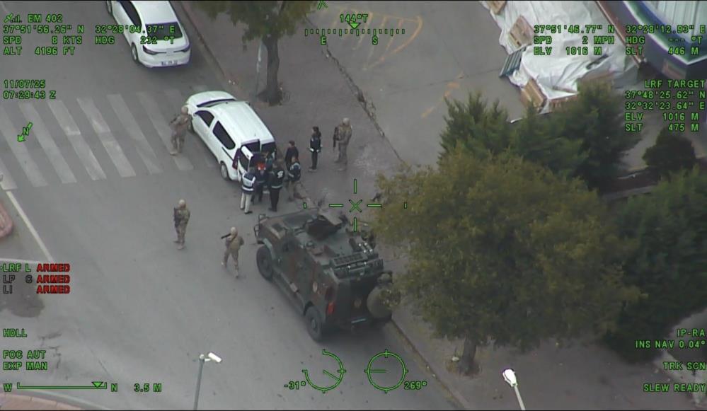 Iki Suc Imparatorlugu Cokertildi Milyonluk Mal Varliklarina Bloke (2)