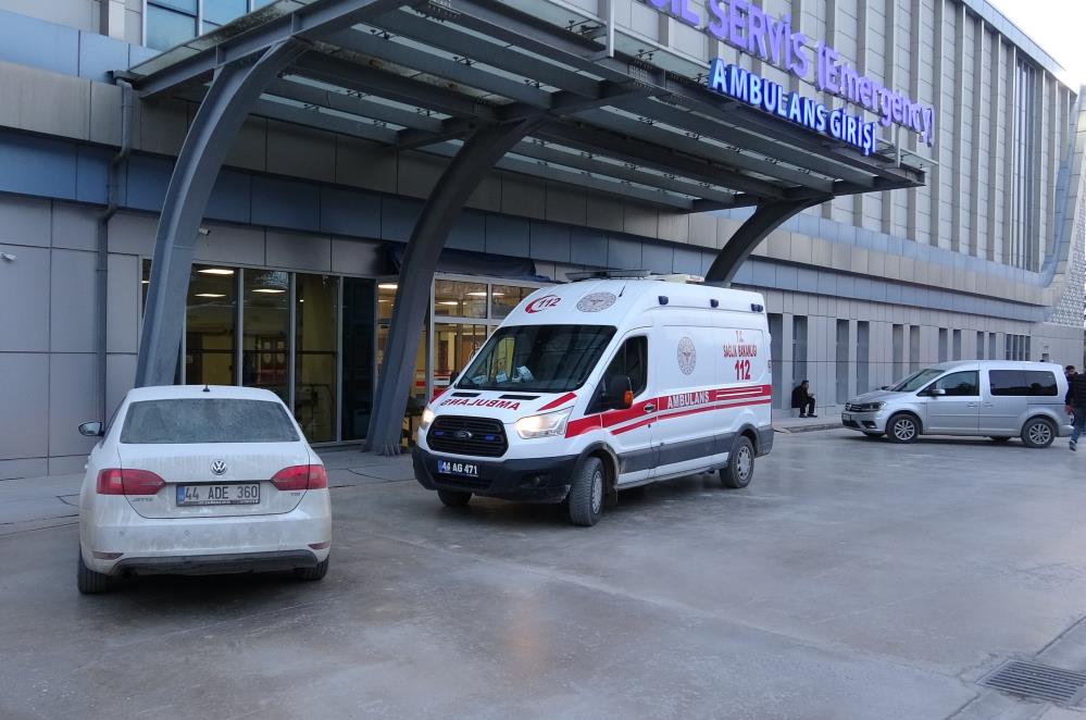 Ilginc Olay Deneme Atisi Yapti Seken Sacma Bacagina Isabet Etti-1