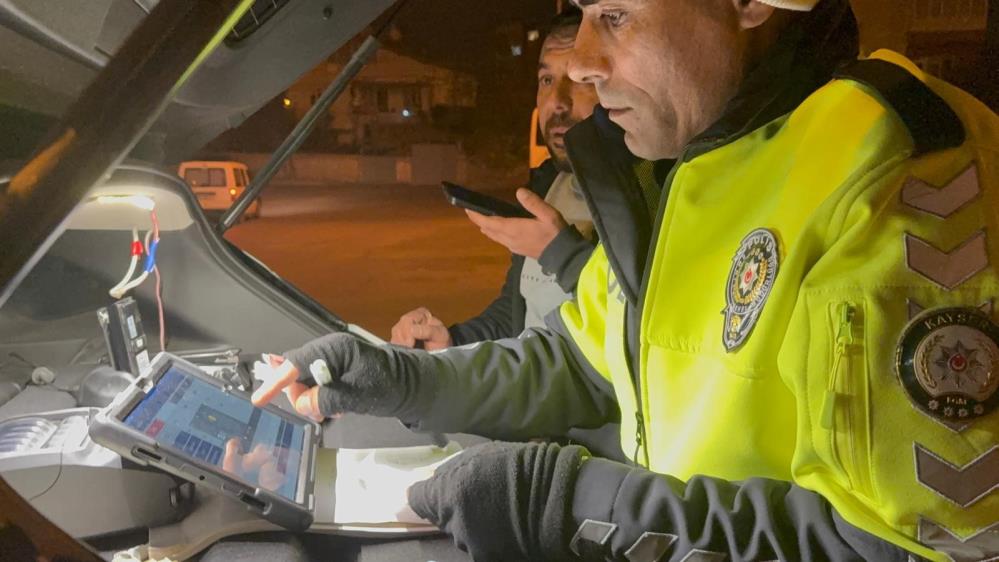 Ilk Kez Ictim Diyen Surucu 152 Promil Alkollu Yakalandi Ehliyetine 6 Ay El Konuldu (2)