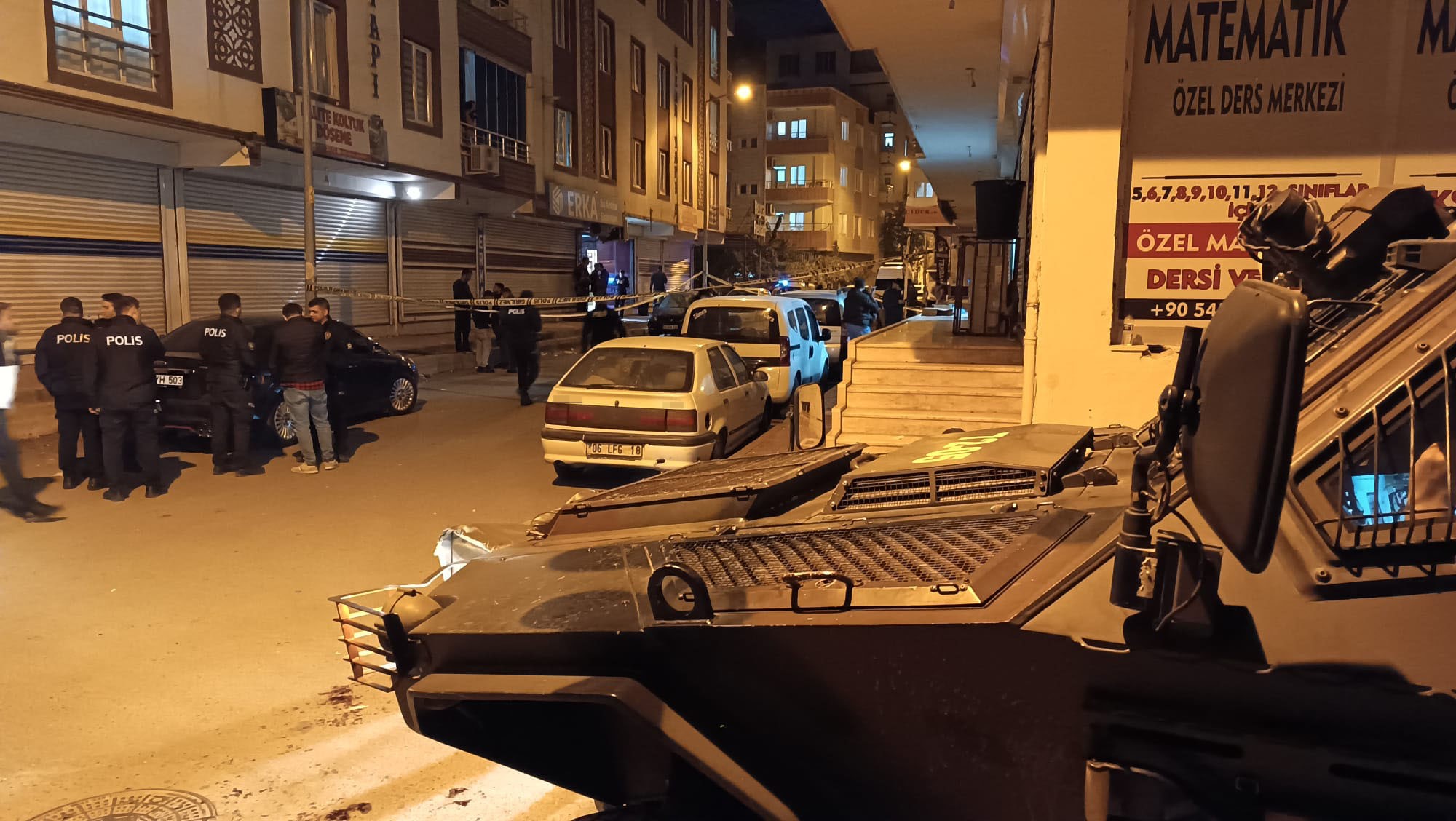 İş Yerinde Silahlı Çatışma Alacak Verecek Kavgasında 2 Ölü, 3 Yaralı (4)