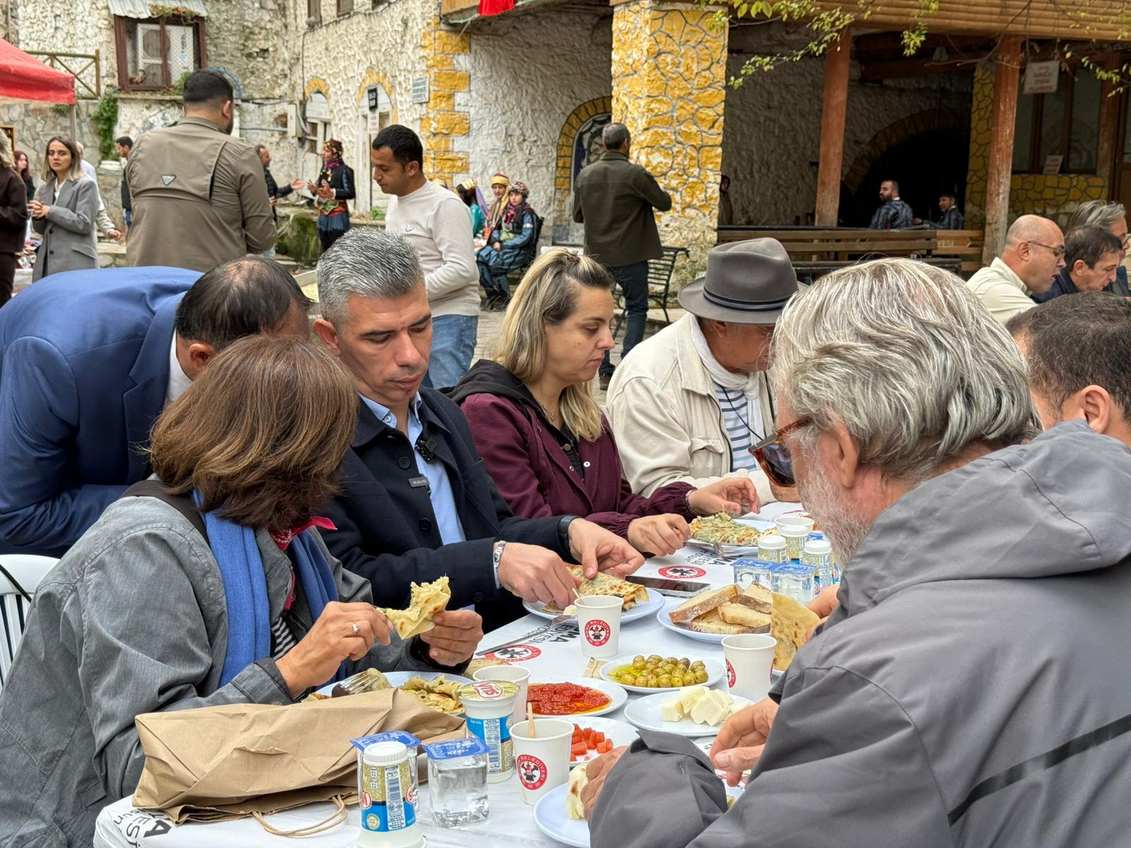 Izmirli Turist Rehberleri Somada Kulturel Ve Endustriyel Mirasi Kesfetti (3)