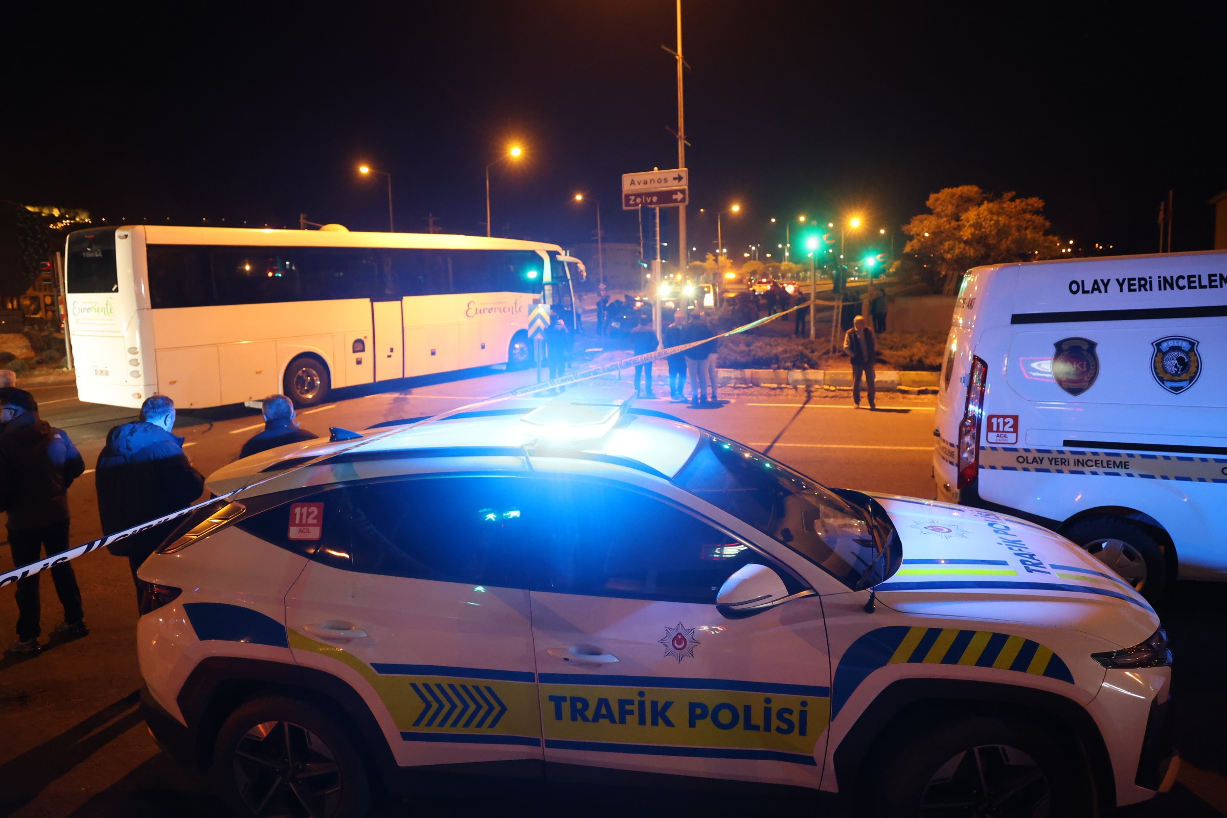 Kırmızı Işık Ihlali Can Aldı Üniversite Öğrencisi Ve Bir Kişi Hayatını Kaybetti (5)