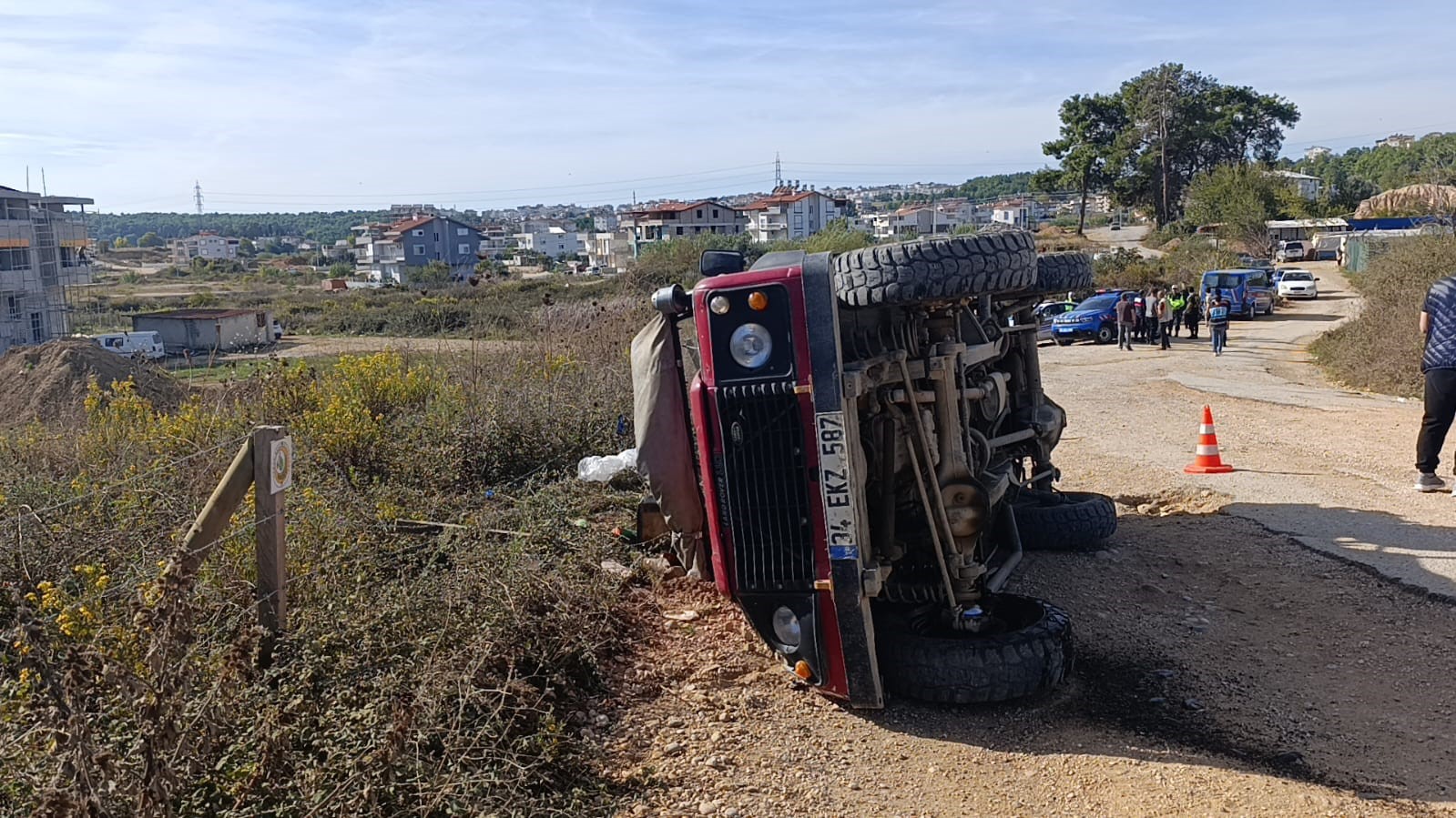 Korku Dolu Anlar! Safari Aracı Takla Attı, 9 Yaralı (5)