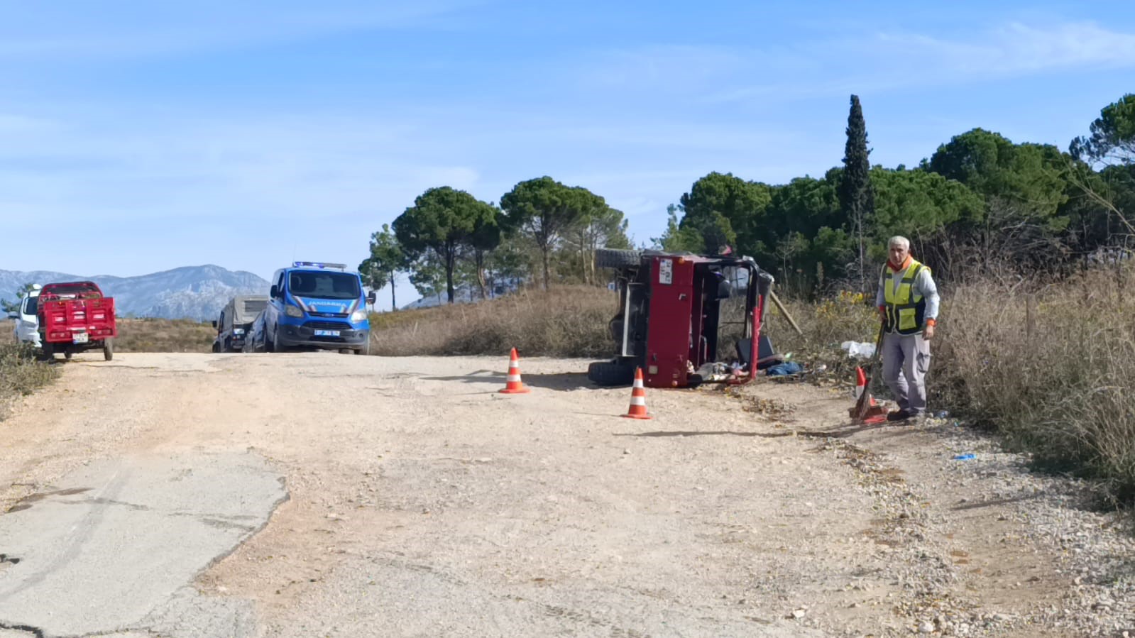 Korku Dolu Anlar! Safari Aracı Takla Attı, 9 Yaralı (9)