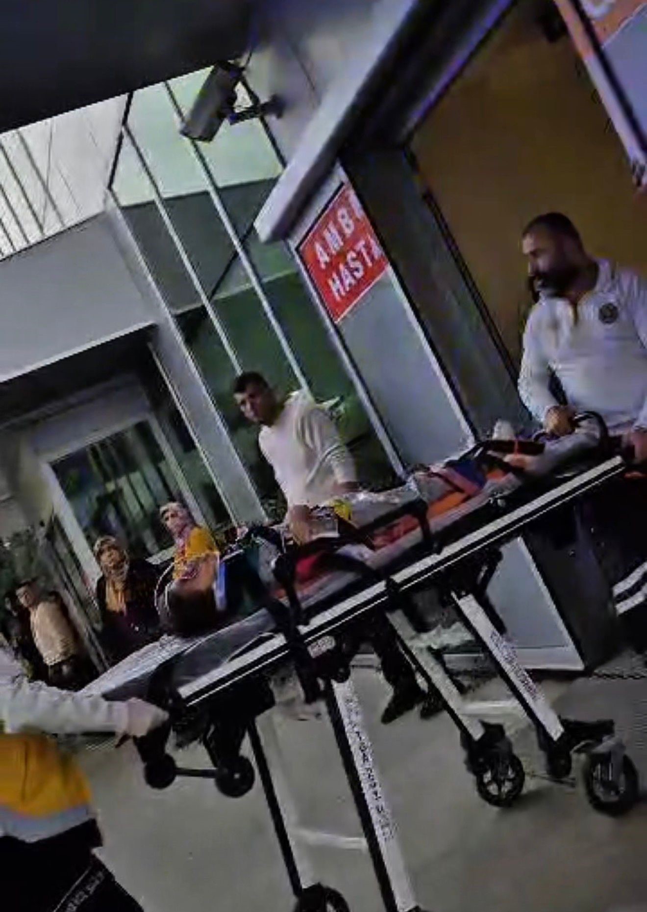 Küçük Patpat Sürücüsü Dehşet Saçtı 2 Yaşındaki Çocuk Olay Yerinde Can Verdi, Ablası Ağır Yaralı (4)