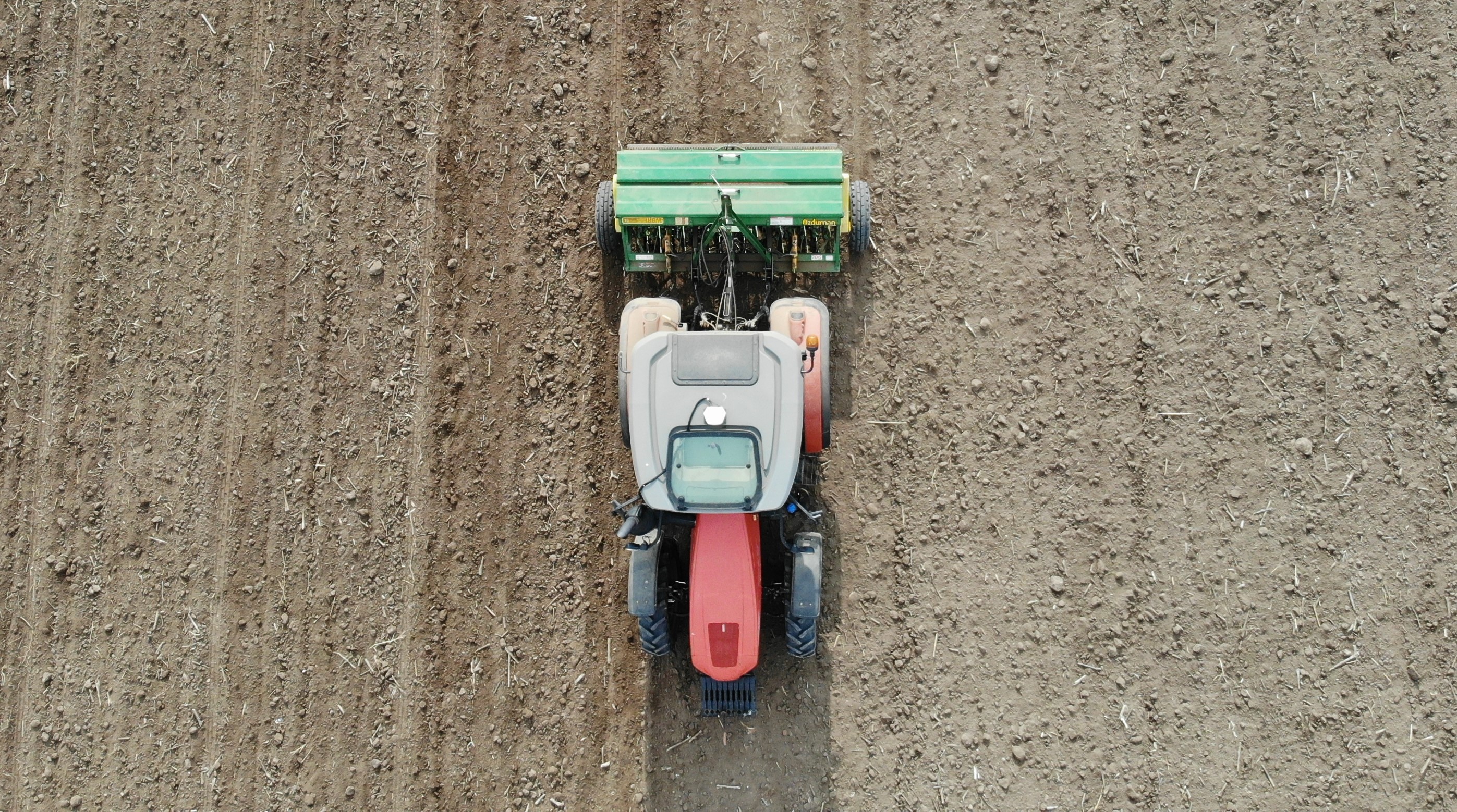 Kuraklik Umudu Sonduremedi Toprakla Umut Tohumlari Ekiliyor Yeni Sezon Basladi (1)