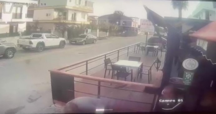 Kuzenini Defalarca Ateş Ederek Öldürdü! İnfaz Görüntüleri Ortaya Çıktı (9)