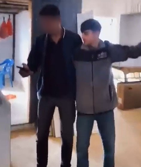 Makatına Kompresörle Hava Basılarak Öldürülmüştü! Genç Çırağın Halay Çektiği Görüntüleri Ortaya Çıktı (2)