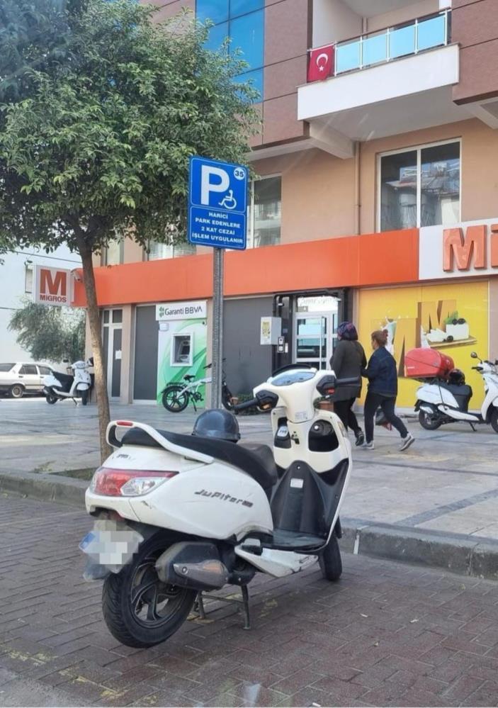 Manisa Engelli (4)-1