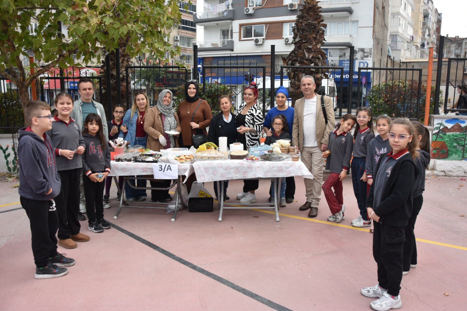 Manisa Halil Yurtseven Ilkokulunda Anlamli Kermes (3)