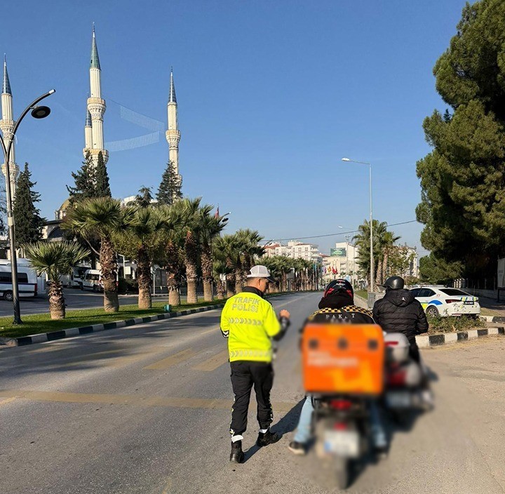 Manisada 3 Gunde 716 Motosiklet Surucusune Rekor Ceza (3)