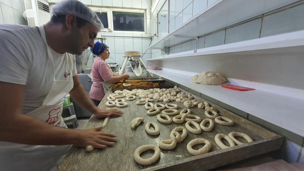 Manisa’da Bir Fırıncıdan Öğretmenler Günü Jesti (2)
