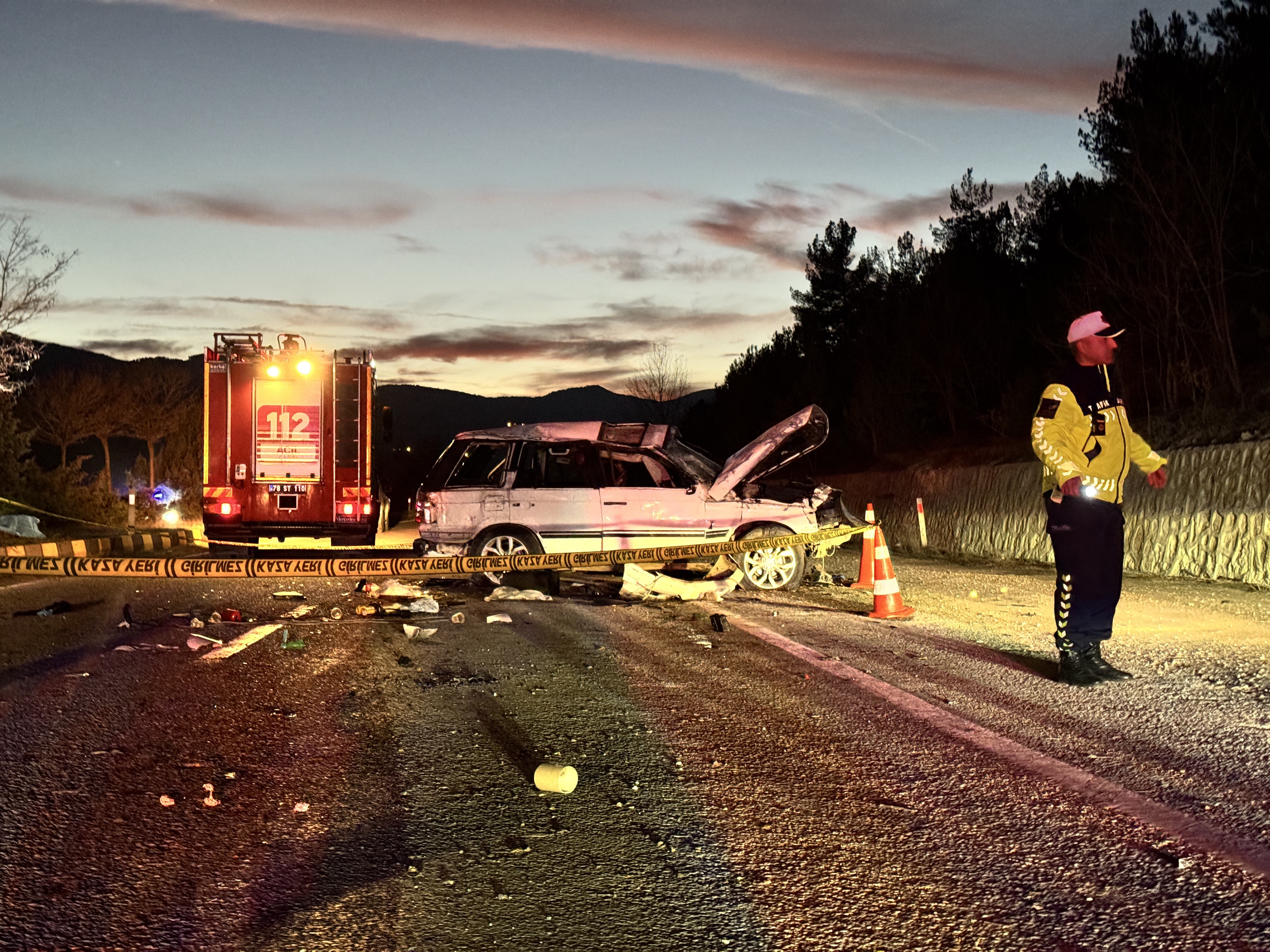 Mantar Toplama Gezisi Acı Bitti Takla Atan Cipte Anne Ve 7 Yaşındaki Oğlu Can Verdi, 7 Yaralı (9)