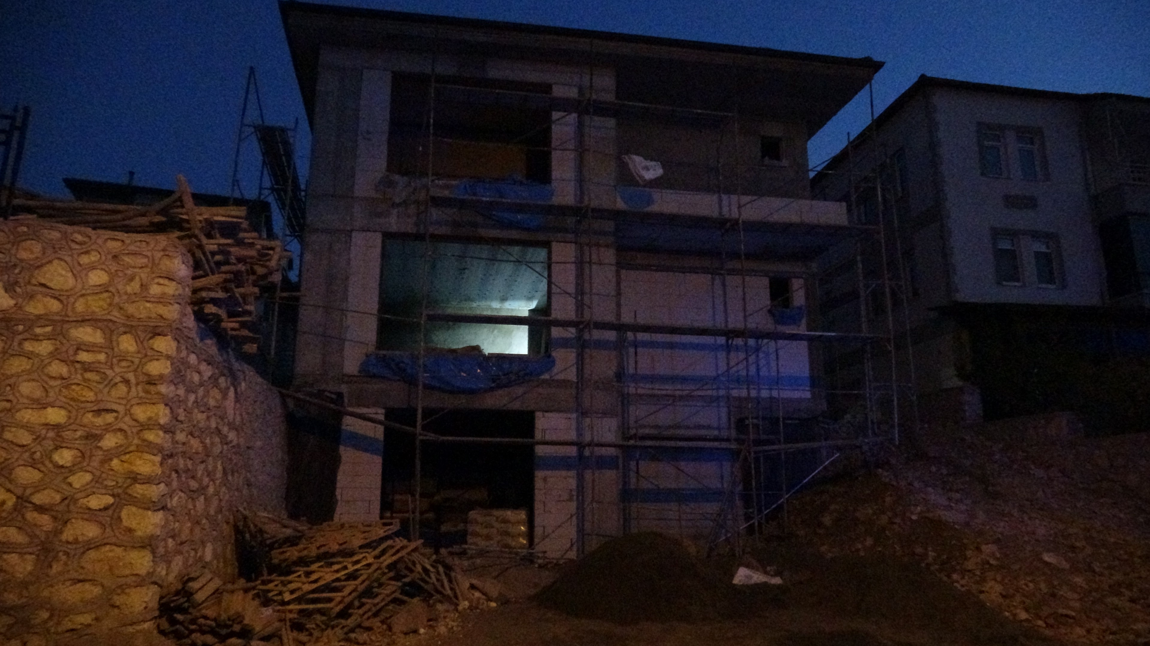 Mesai Bitiminde Feci Son Alçı Ustası Merdiven Boşluğunda Ölü Bulundu (5)