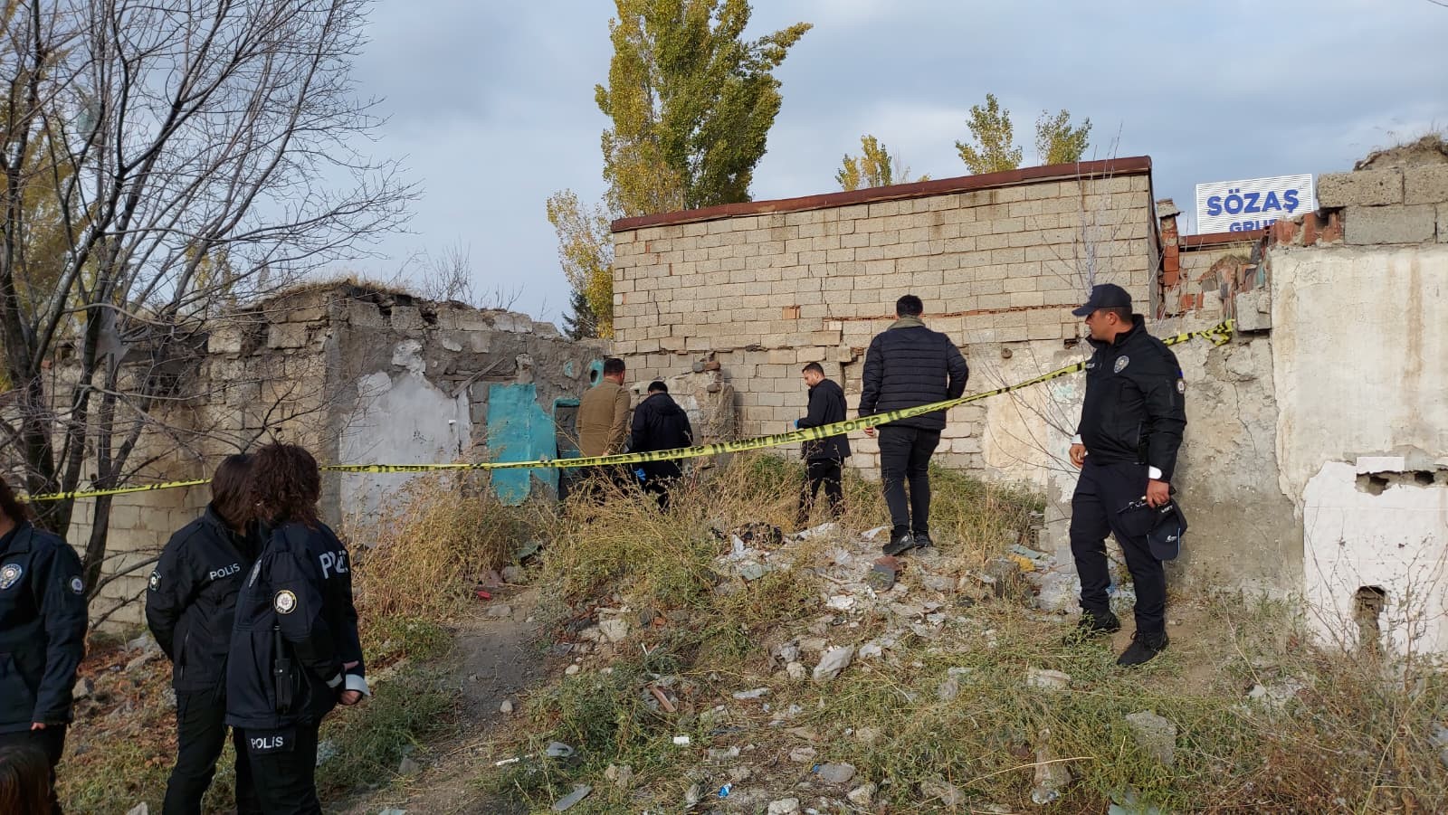 Metruk Binada Sir Olum Ailesi Gozyaslarina Boguldua