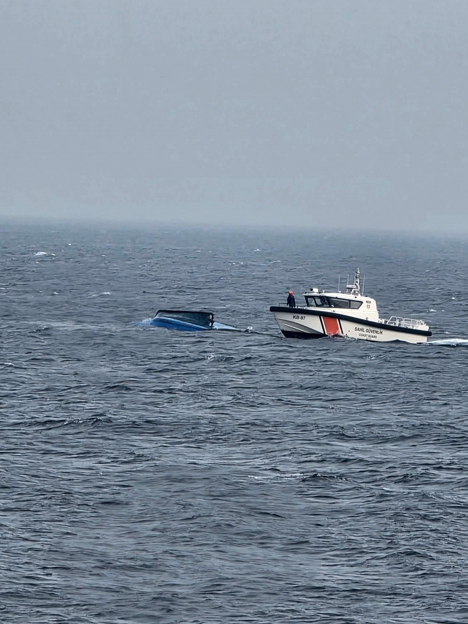 Motor Arızası Facia Getirdi Alabora Olan Teknede 1 Balıkçı Öldü (2)