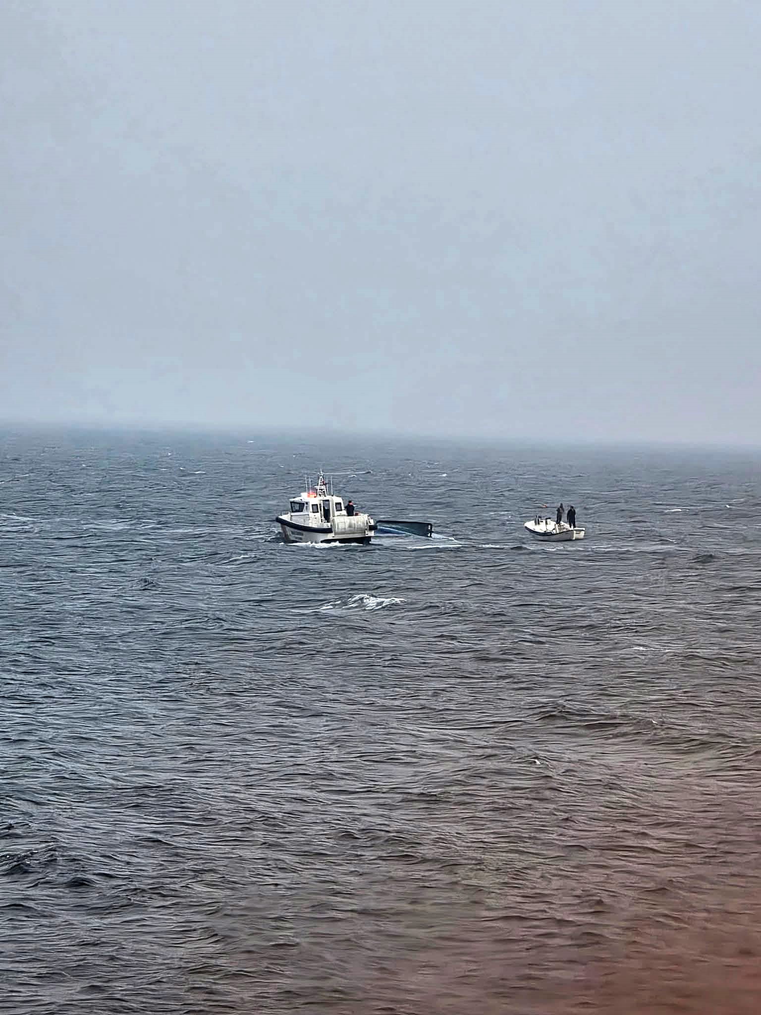 Motor Arızası Facia Getirdi Alabora Olan Teknede 1 Balıkçı Öldü (3)