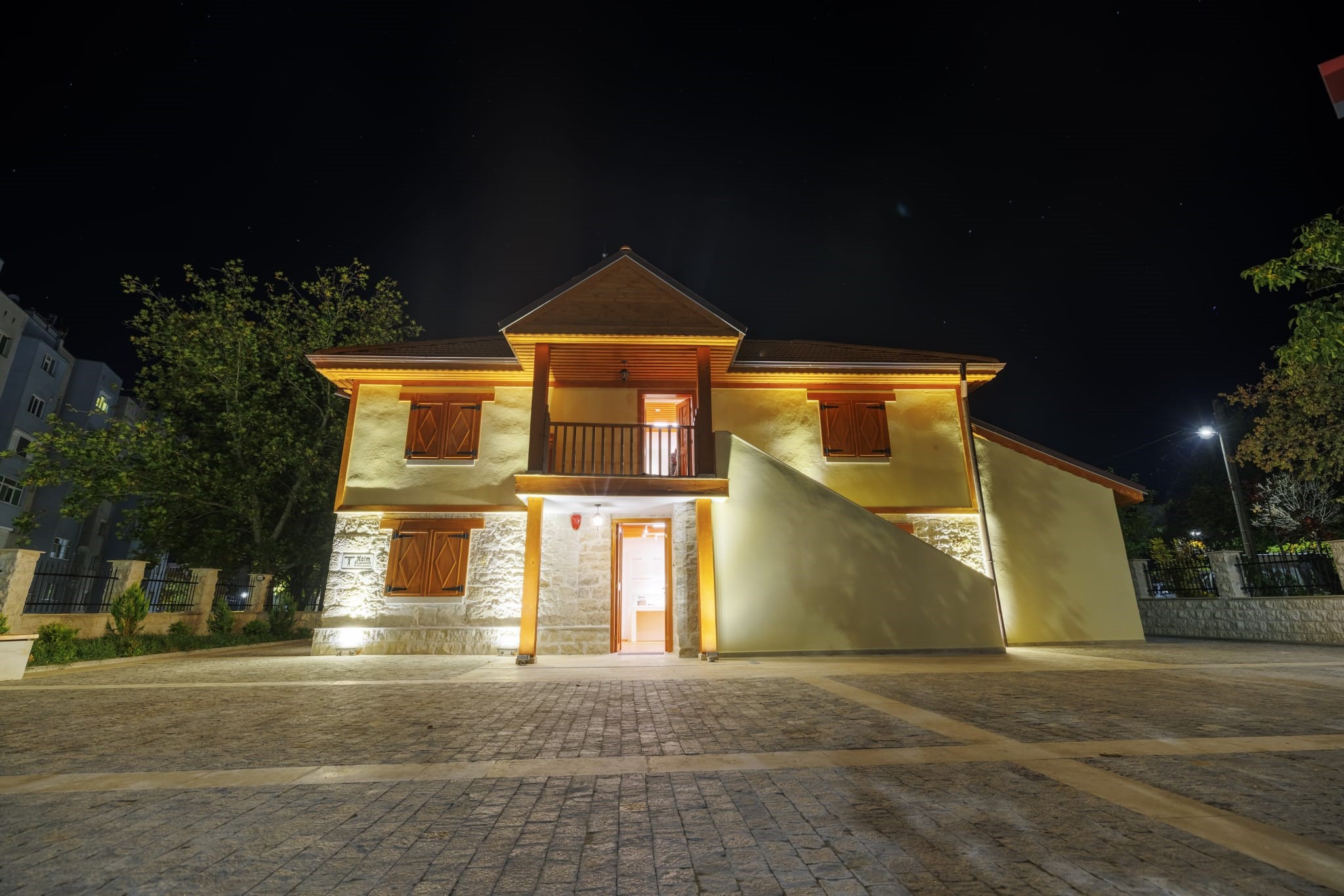 Naim Süleymanoğlu’nun Doğduğu Ev, Ti̇ka Ve Bakanlık Iş Birliğiyle Müzeye Dönüştürüldü (7)