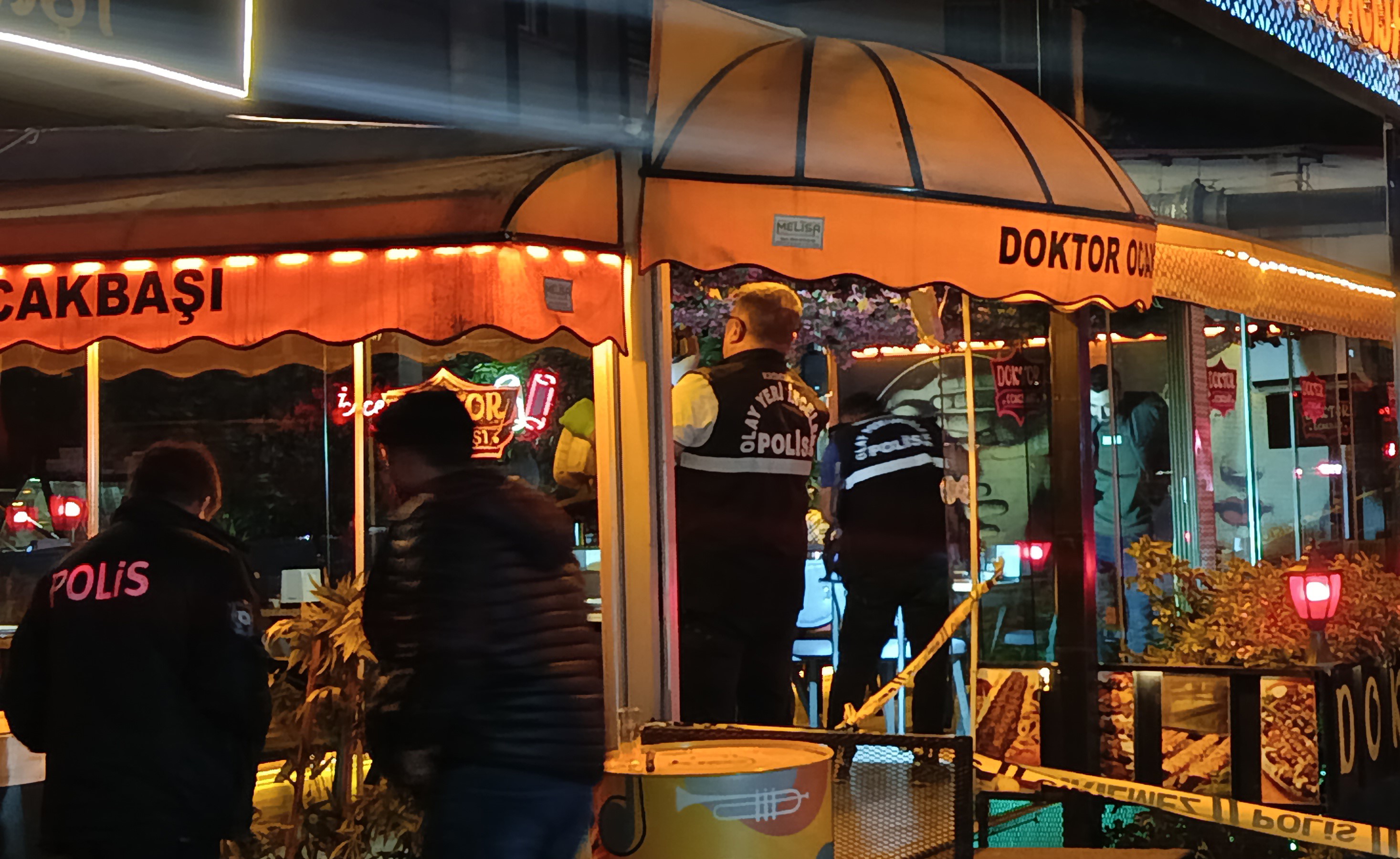 Ocakbaşında Kan Donduran Saldırı 57 Yaşındaki Iş Yeri Sahibi Başından Ve Göğsünden Vurularak Öldürüldü (4)