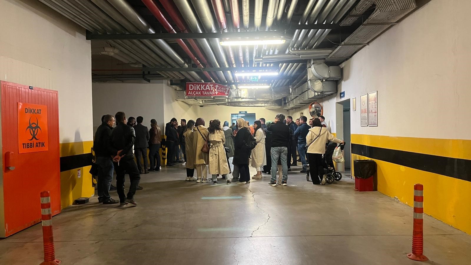 Okul Koridorlarında Acı Feryat Kalbi Duran Öğrenci Saatlerce Mücadeleye Rağmen Kurtarılamadı (5)