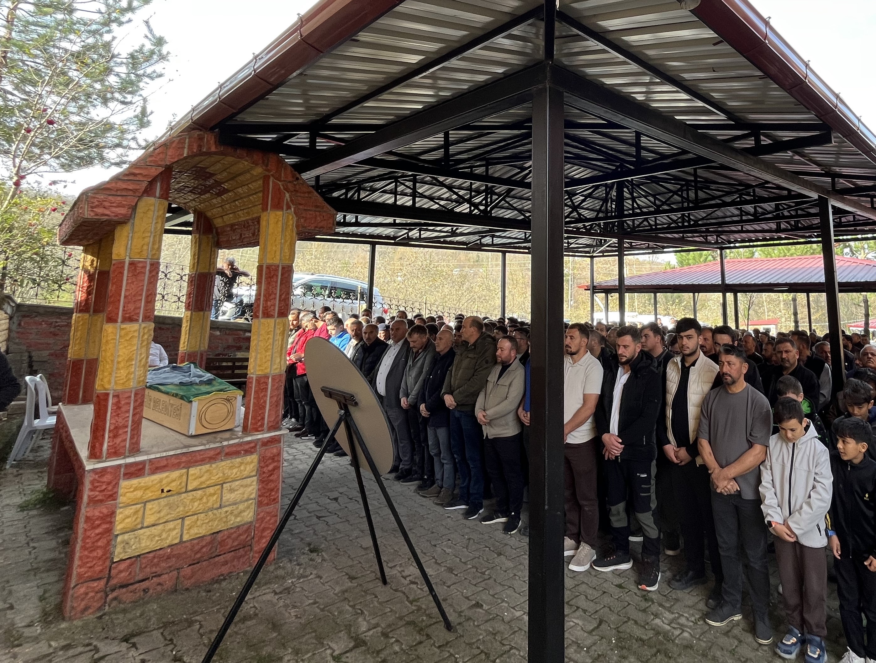 Okulda Baygınlık Geçiren 6. Sınıf Öğrencisi Kurtarılamadı Aile Ikinci Evladını Kaybetti (7)