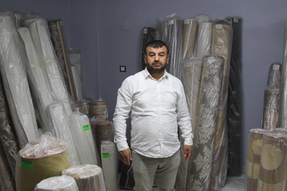 Ornek Davranis Halinin Icinde Buldugu Altinlari Geri Verdi Takdir Topladi (4)