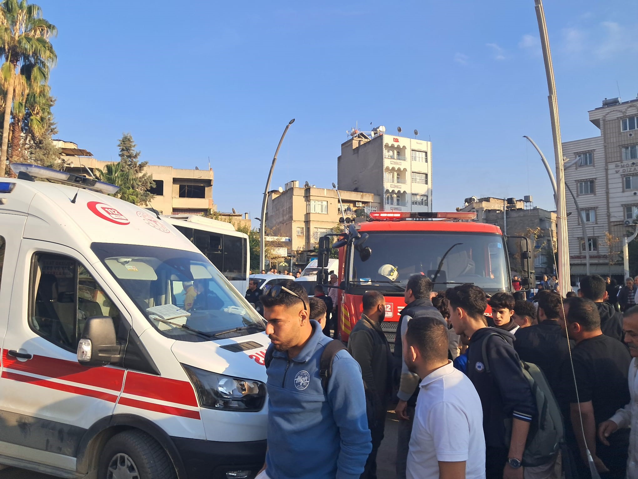 Otobüs Durağında Dehşet! 65 Yaşındaki Kadın Feci Şekilde Can Verdi (4)