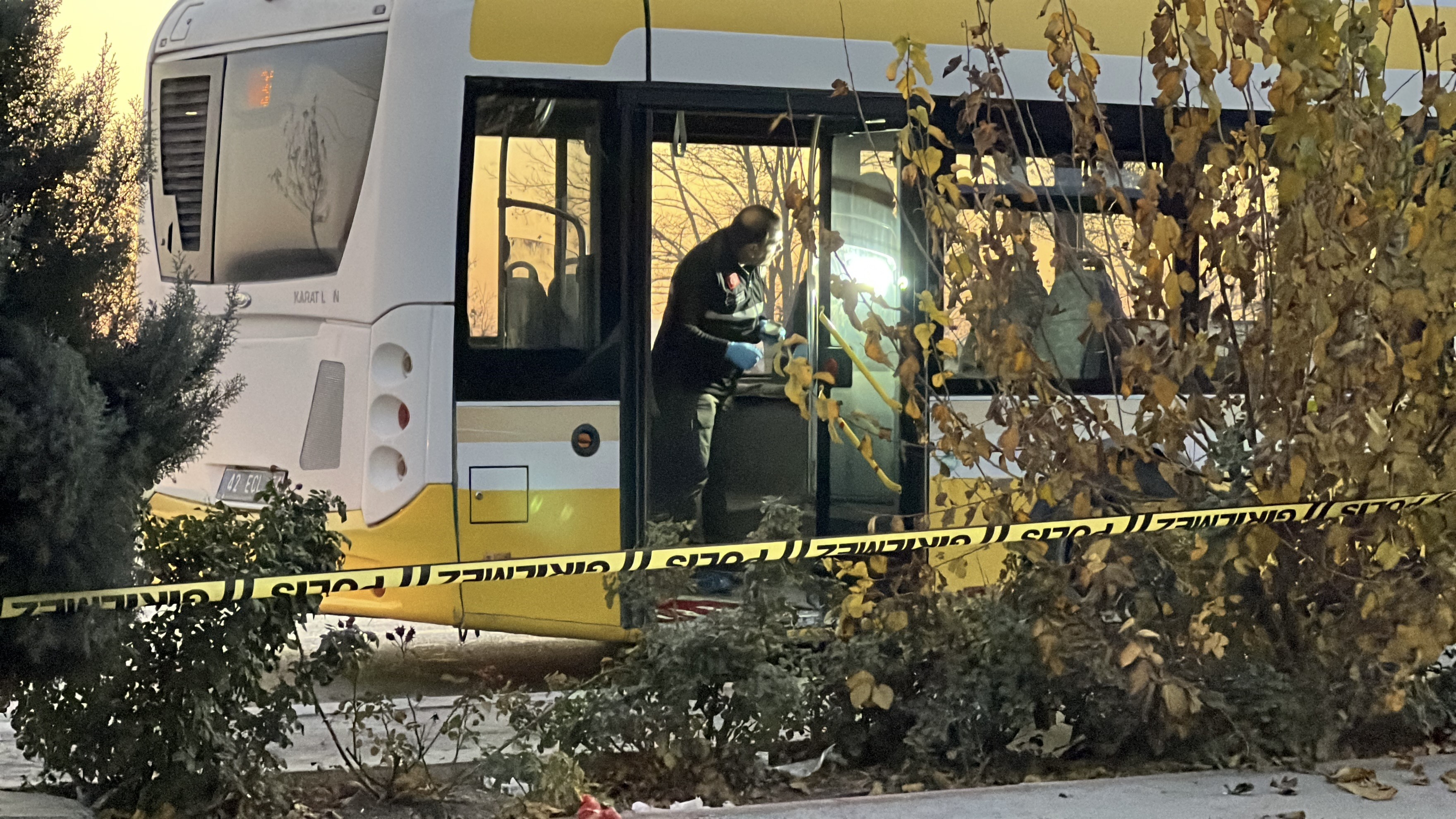 Otobüste Çıkan Kavgada Kan Aktı 21 Yaşındaki Genç Bıçaklandı (2)