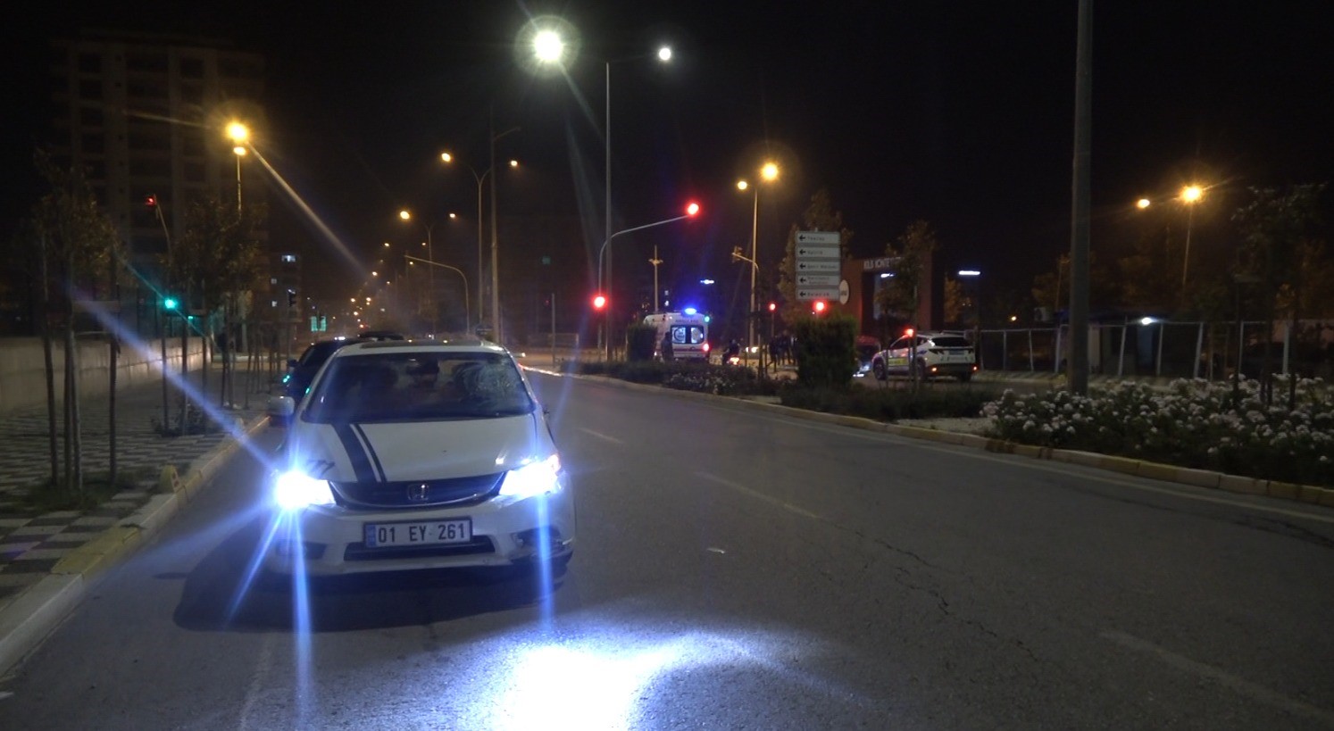 Otomobilin Çarptığı Bisikletli Tüm Müdahalelere Rağmen Kurtarılamadı (3)