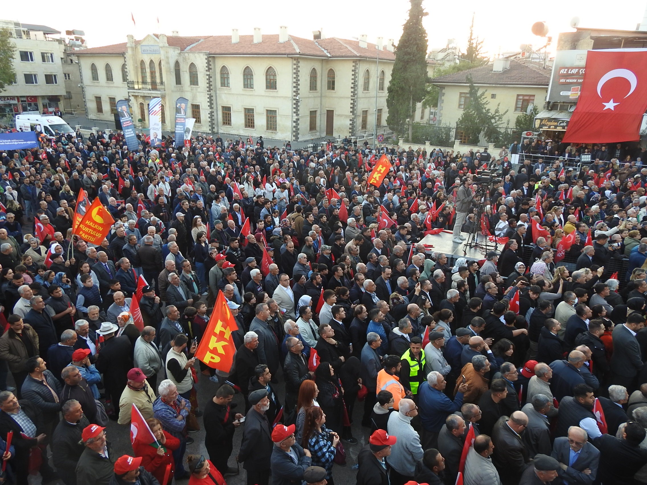 Ozgur Ozel Emekli Ve Asgari Ucrete Altin Hesabi 22 Yilda 8 Ceyrekten 15 Ceyrege Dustuk (3)