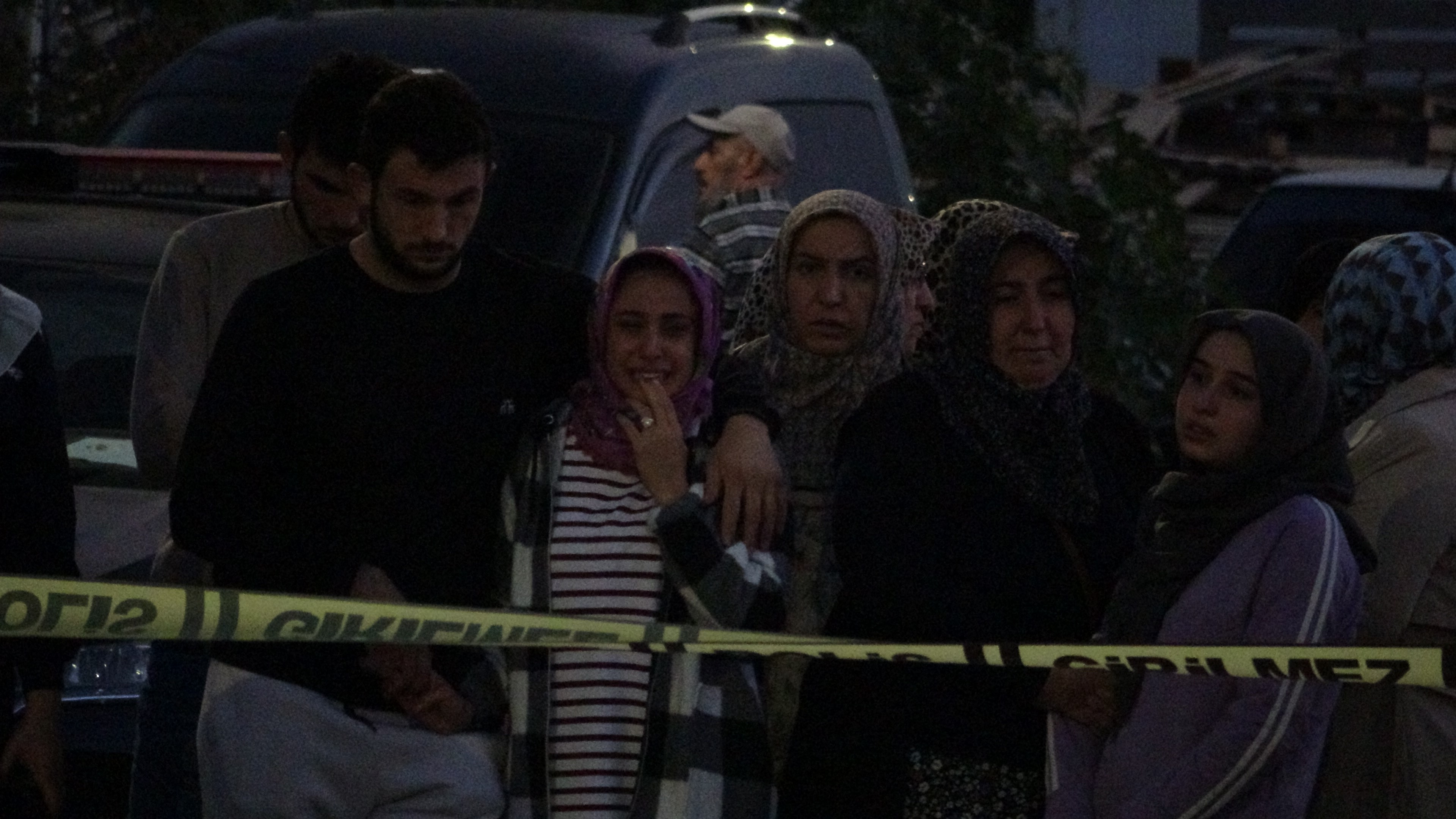 Polis Memurundan Kan Donduran Cinayet! Eşini Ve 2 Kızını Beylik Tabancasıyla Öldürdü (3)