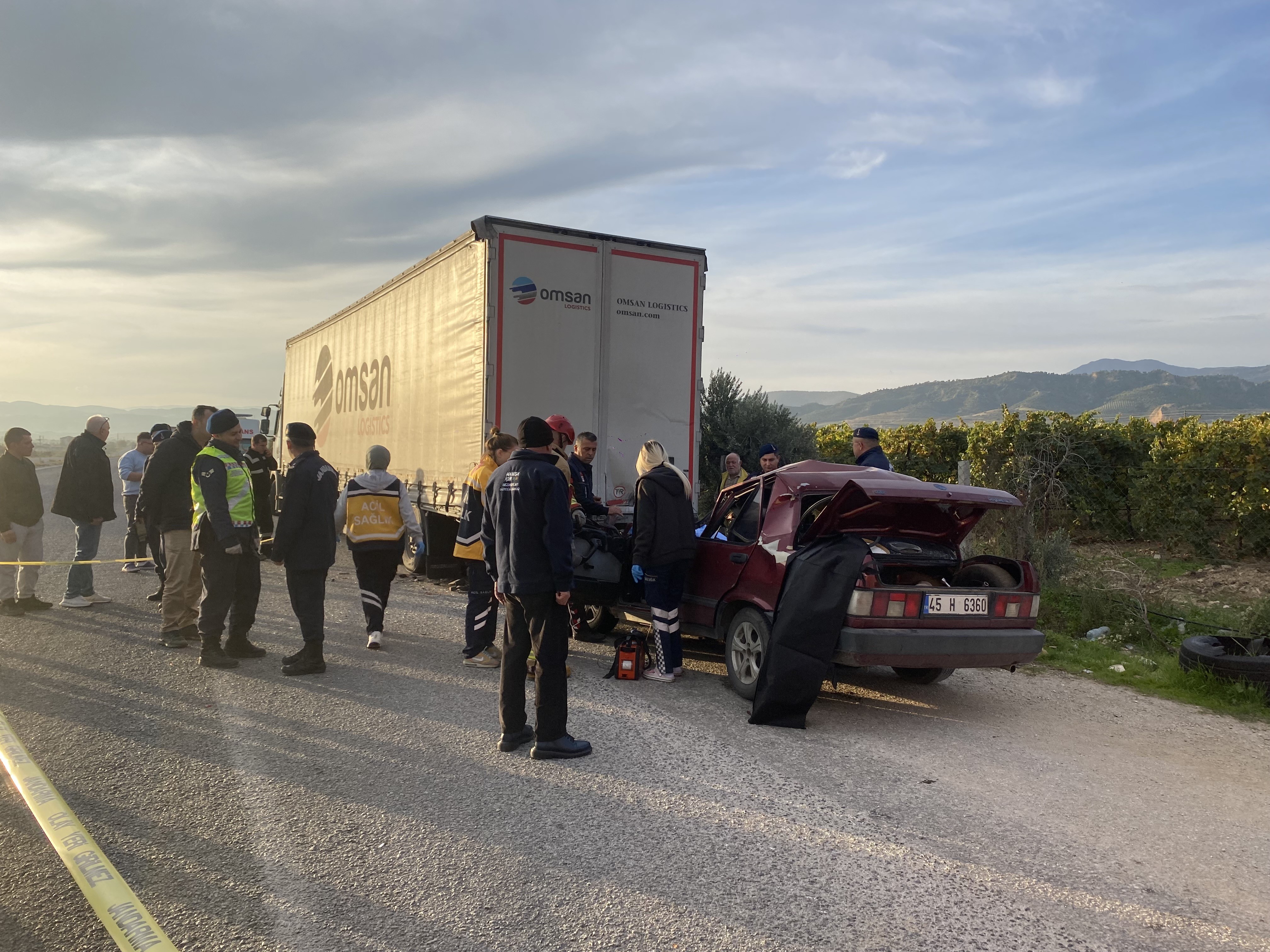 Sabah Saatlerinde Bir Tir Faciasi Daha Manisada Ikinci Olumlu Kaza (3)