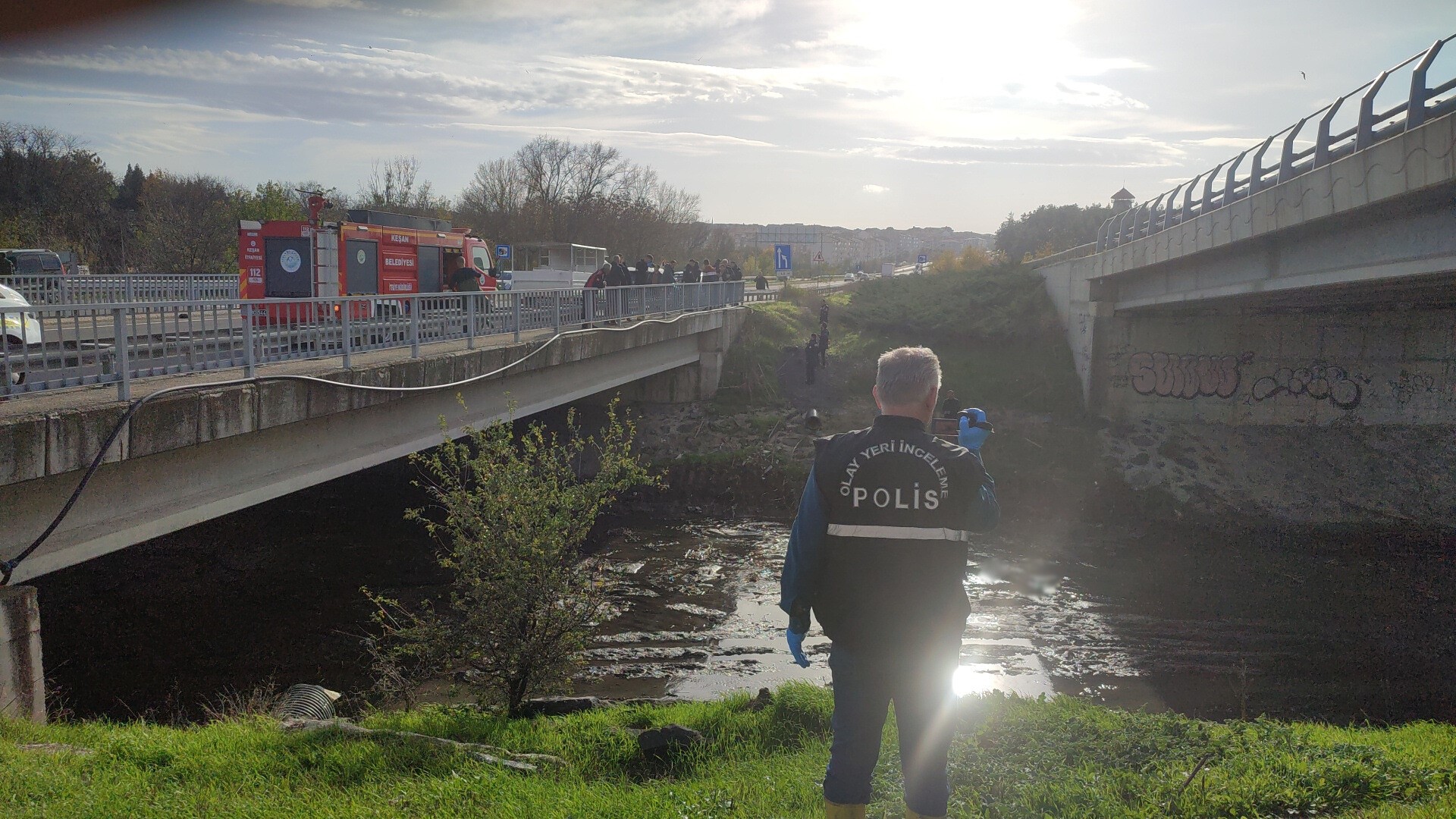 Sabah Saatlerinde Dehşet Dere Kenarında Ceset Bulundu (4)