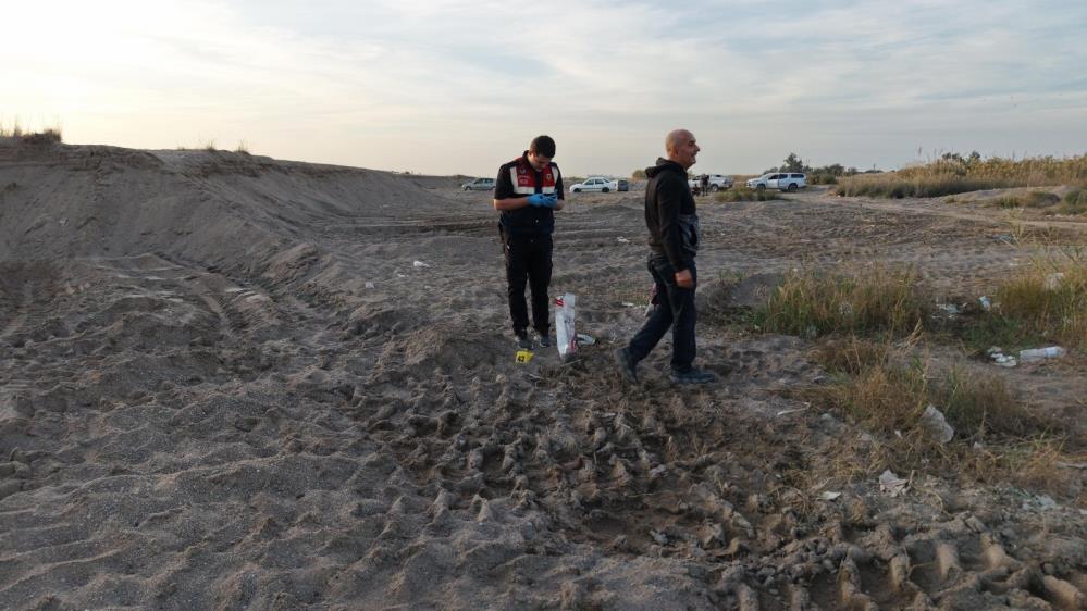 Sahillerin Icler Acisi Hali Dronla Belgelendi Kum Hirsizlari Jandarmadan Kacamadi (6)