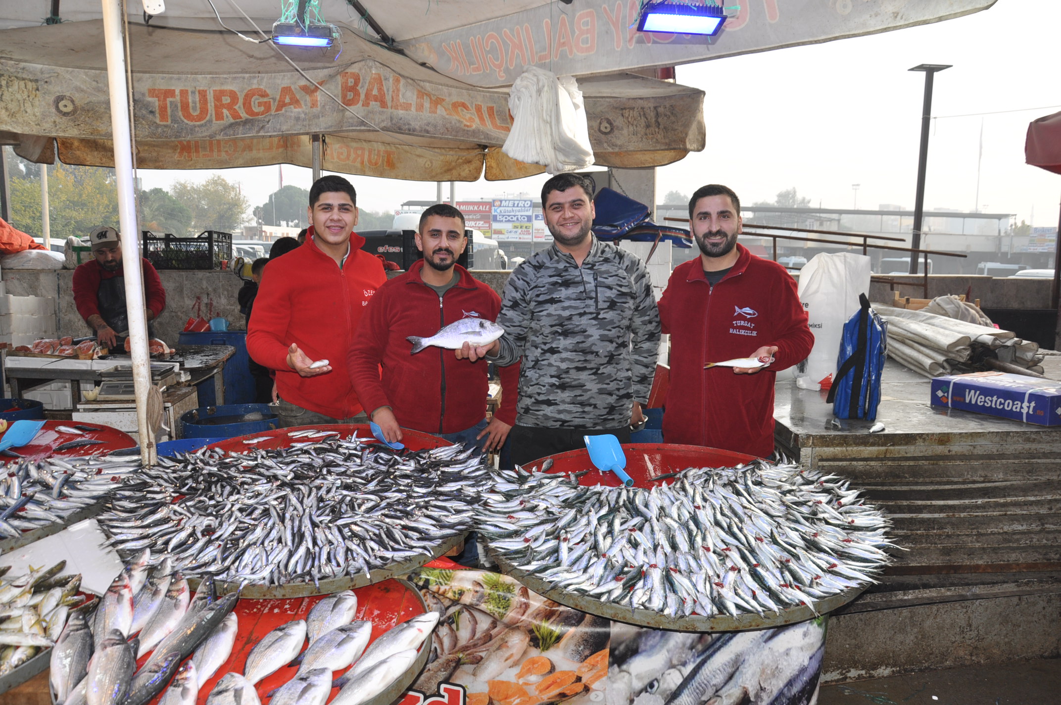 Salihli Pazar Yeri Balıkçı (12)