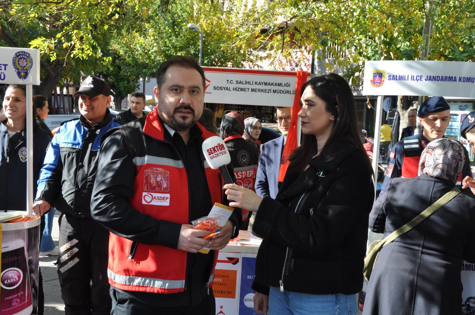 Salihli’de Kadına Şiddete Karşı Farkındalık Çalışması (2)