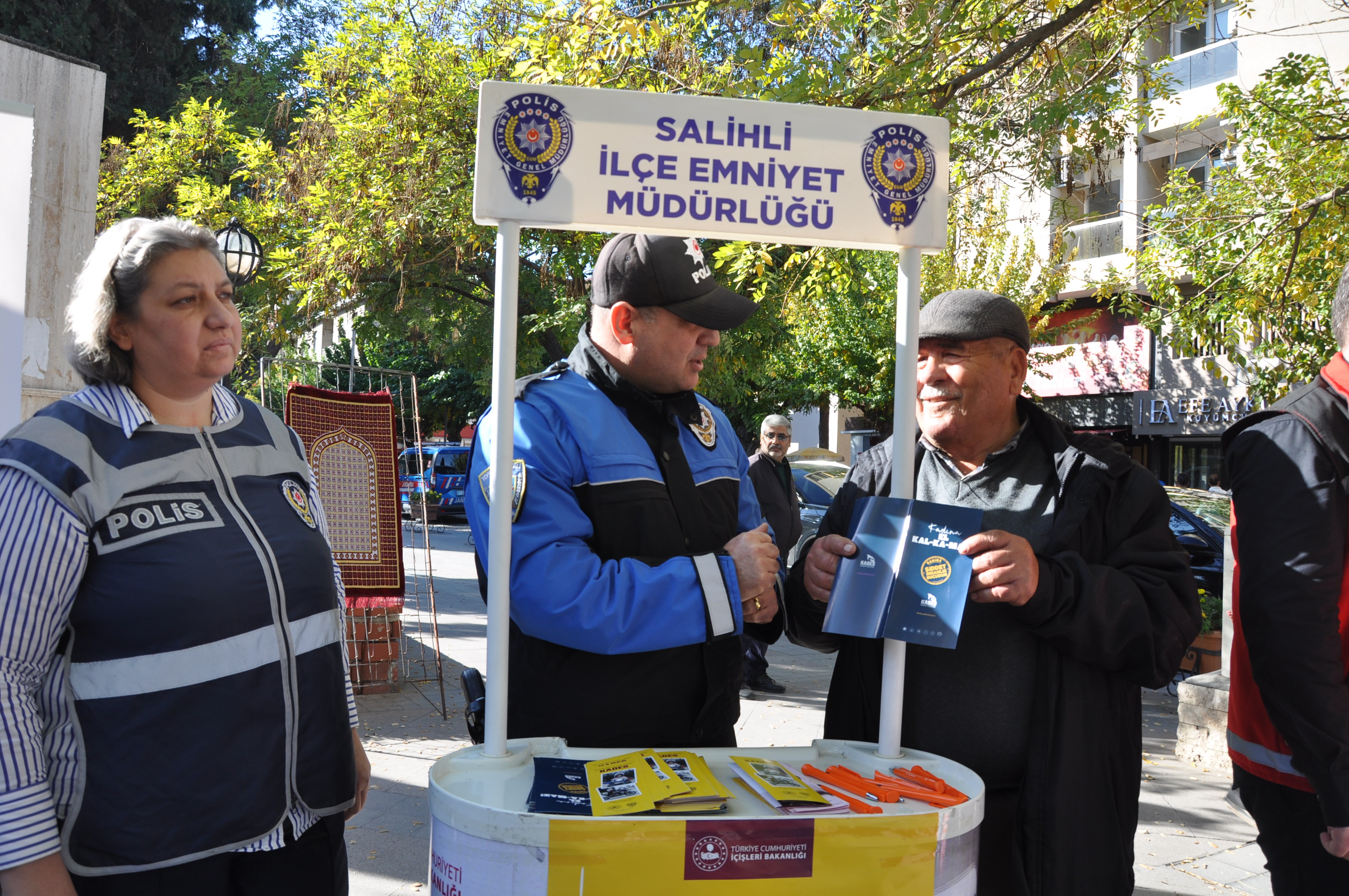 Salihli’de Kadına Şiddete Karşı Farkındalık Çalışması (3)-1