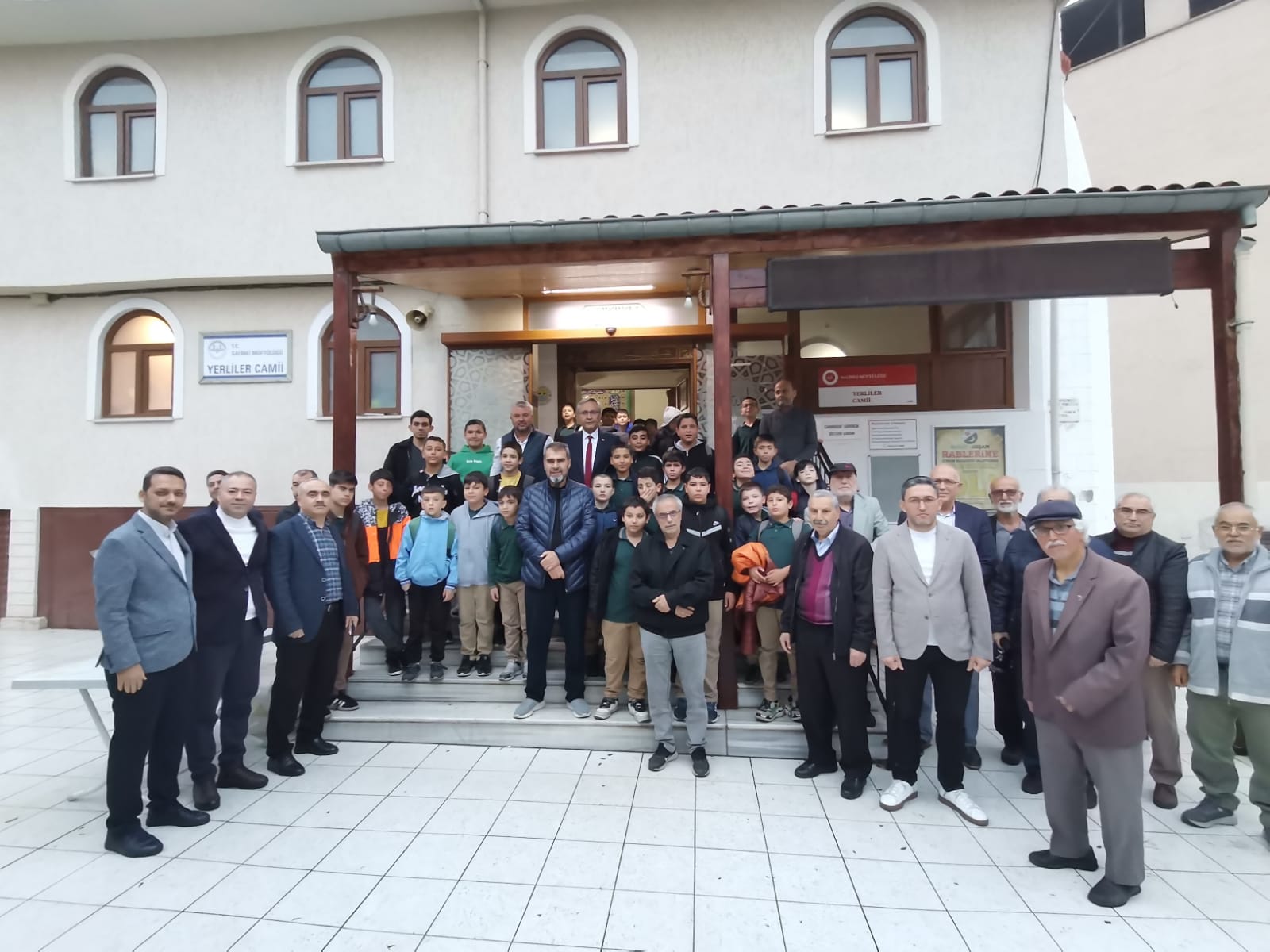 Salihli’de Vakti Kuşanmak Programı Gerçekleştirildi (6)