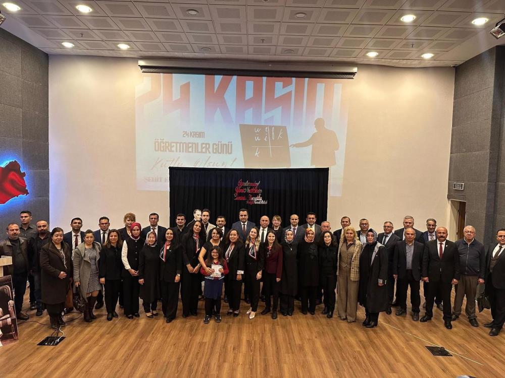 Sarıgöl’de 24 Kasım Öğretmenler Günü Coşkuyla Kutlandı (3)