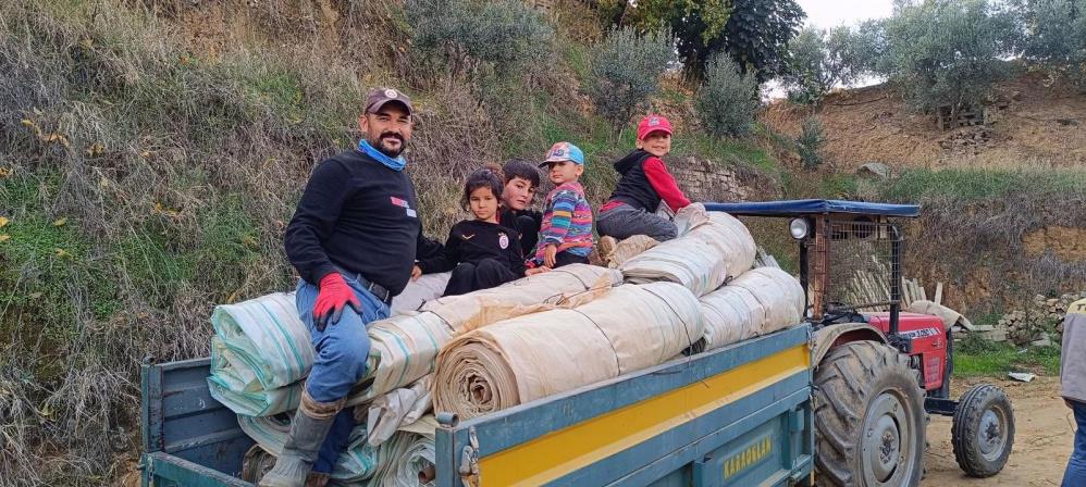 Sarıgöl’de Üzümde Örtü Sezonu Kapandı! Üreticiler Depolama Mesaisinde (2)