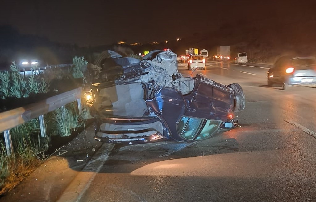 Tag Otoyolu’nda Ölüm Taklası 21 Yaşındaki Sürücü Olay Yerinde Öldü (3)