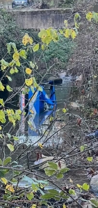 Tekerleği Yerinden Çıkan Pat Pat Dereye Düştü Kahreden Kazada 1 Ölü, 1 Ağır Yaralı (3)