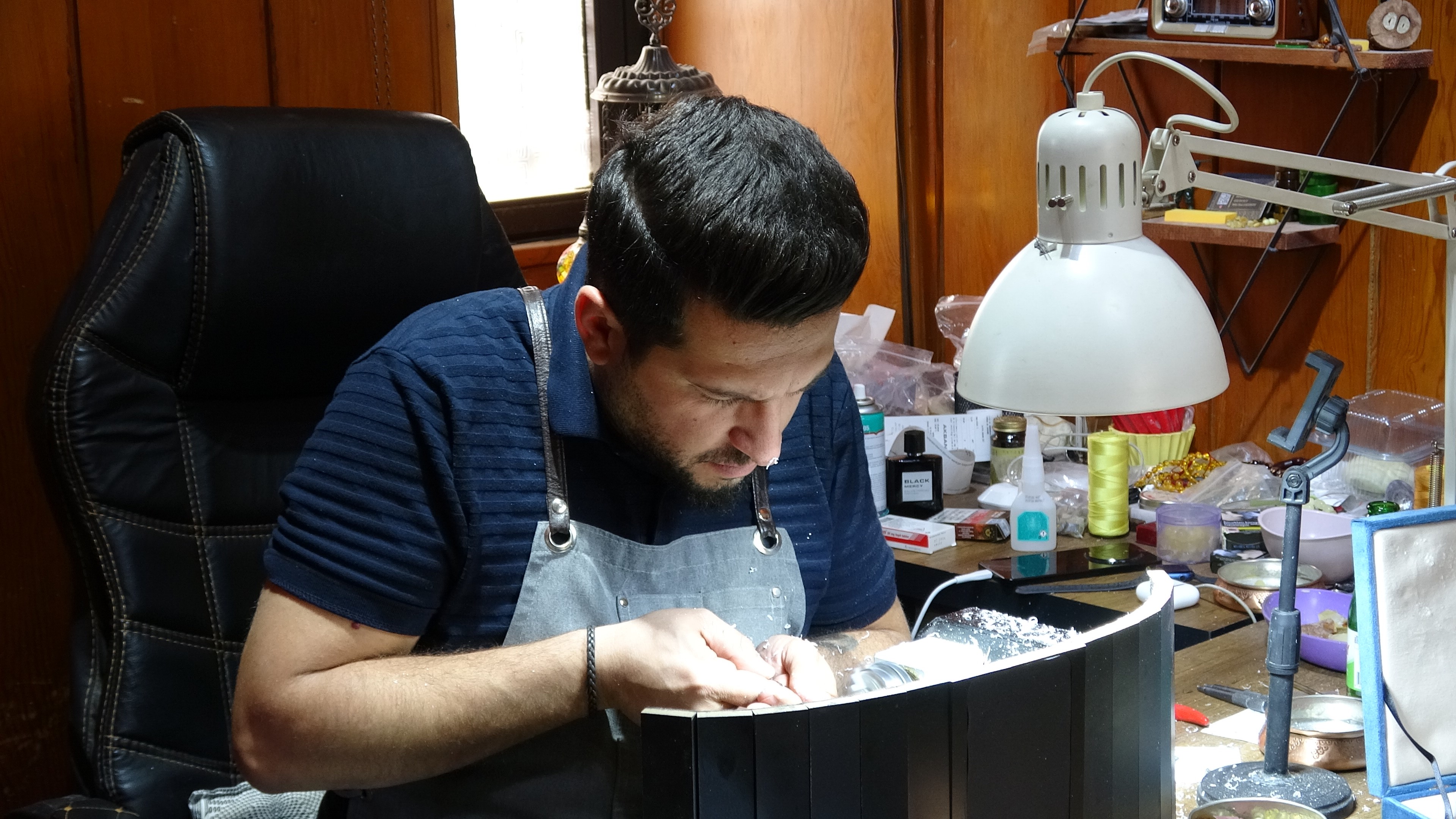 Tespih Değil, Servet! 100 Yıllık Kehribar Tespih 650 Bin Tl’ye Alıcı Buldu (10)