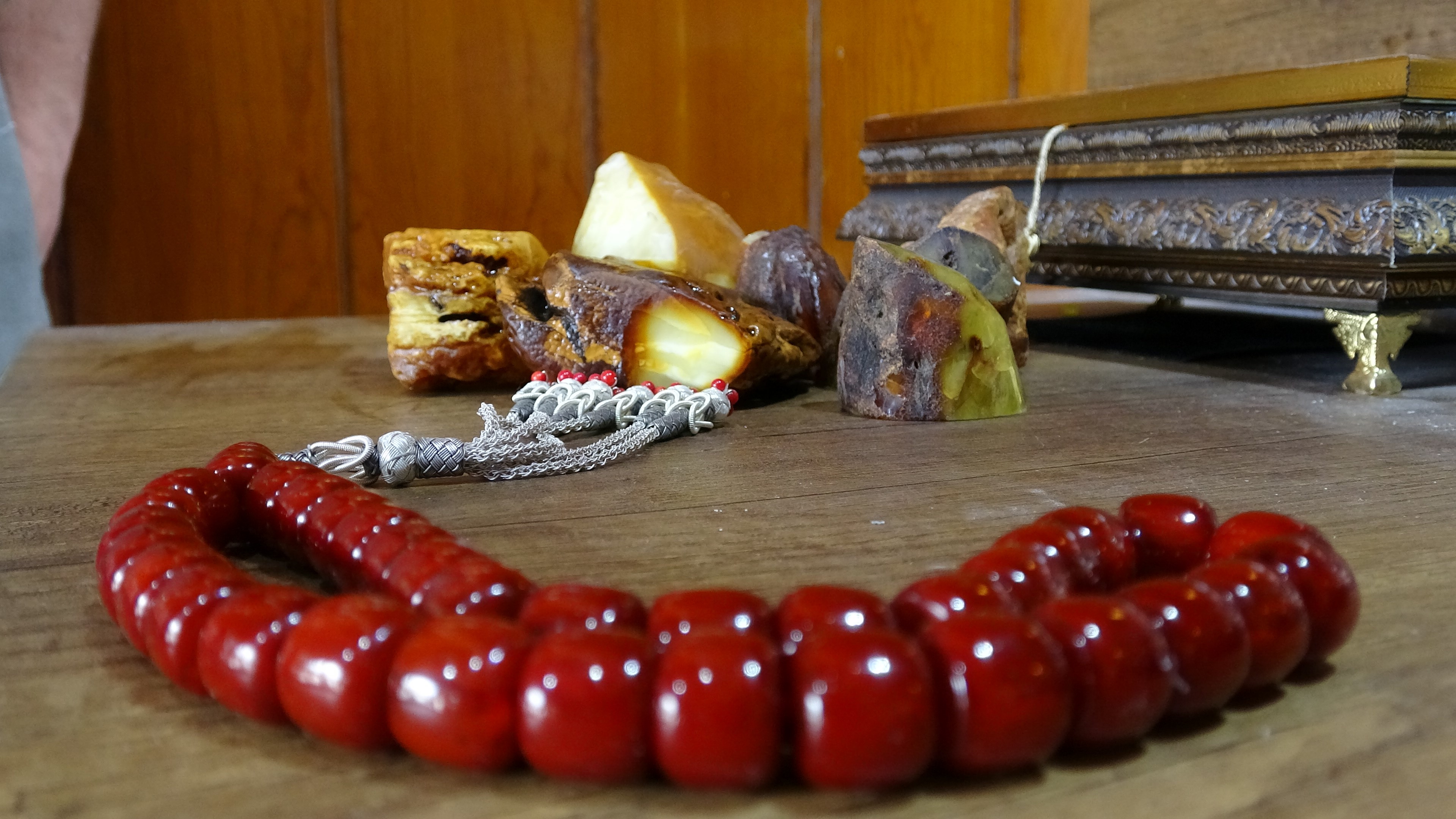 Tespih Değil, Servet! 100 Yıllık Kehribar Tespih 650 Bin Tl’ye Alıcı Buldu (4)