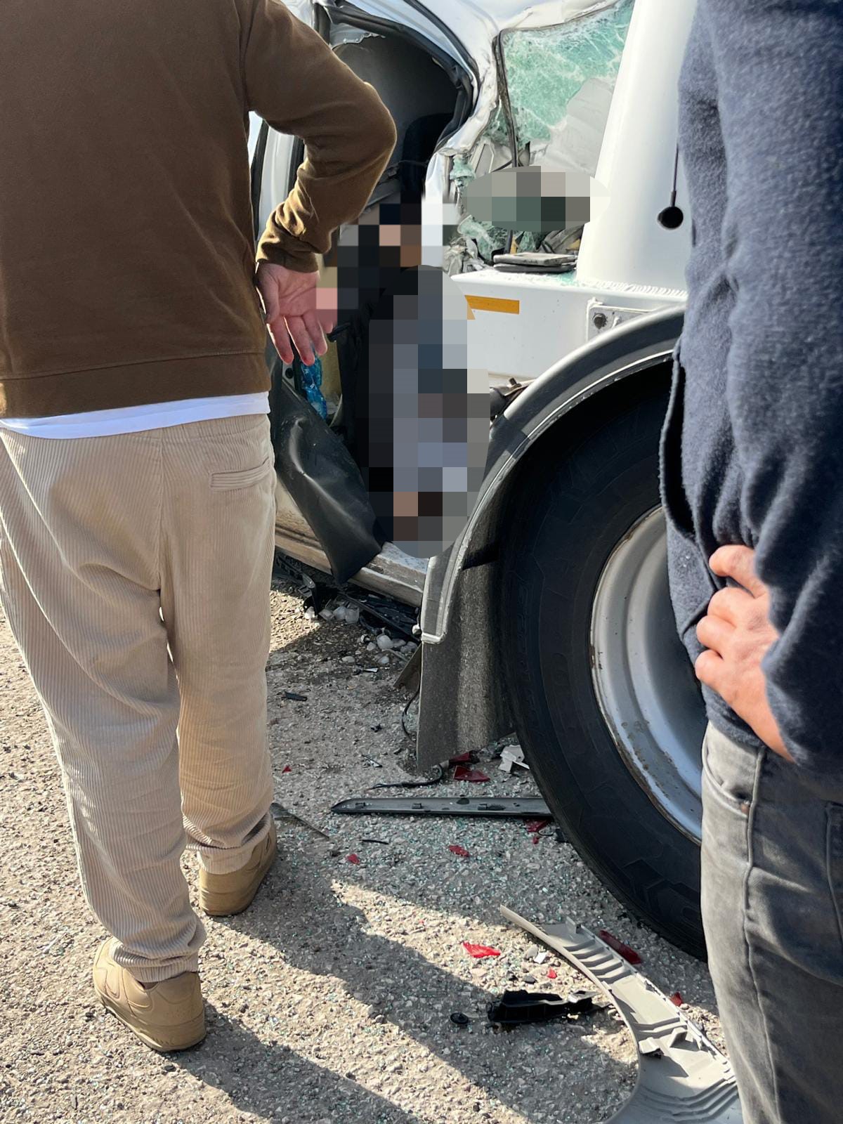 Tıra Arkadan Çarpan Otomobilde Aile Faciası Aynı Aileden 3 Kişi Öldü (2)