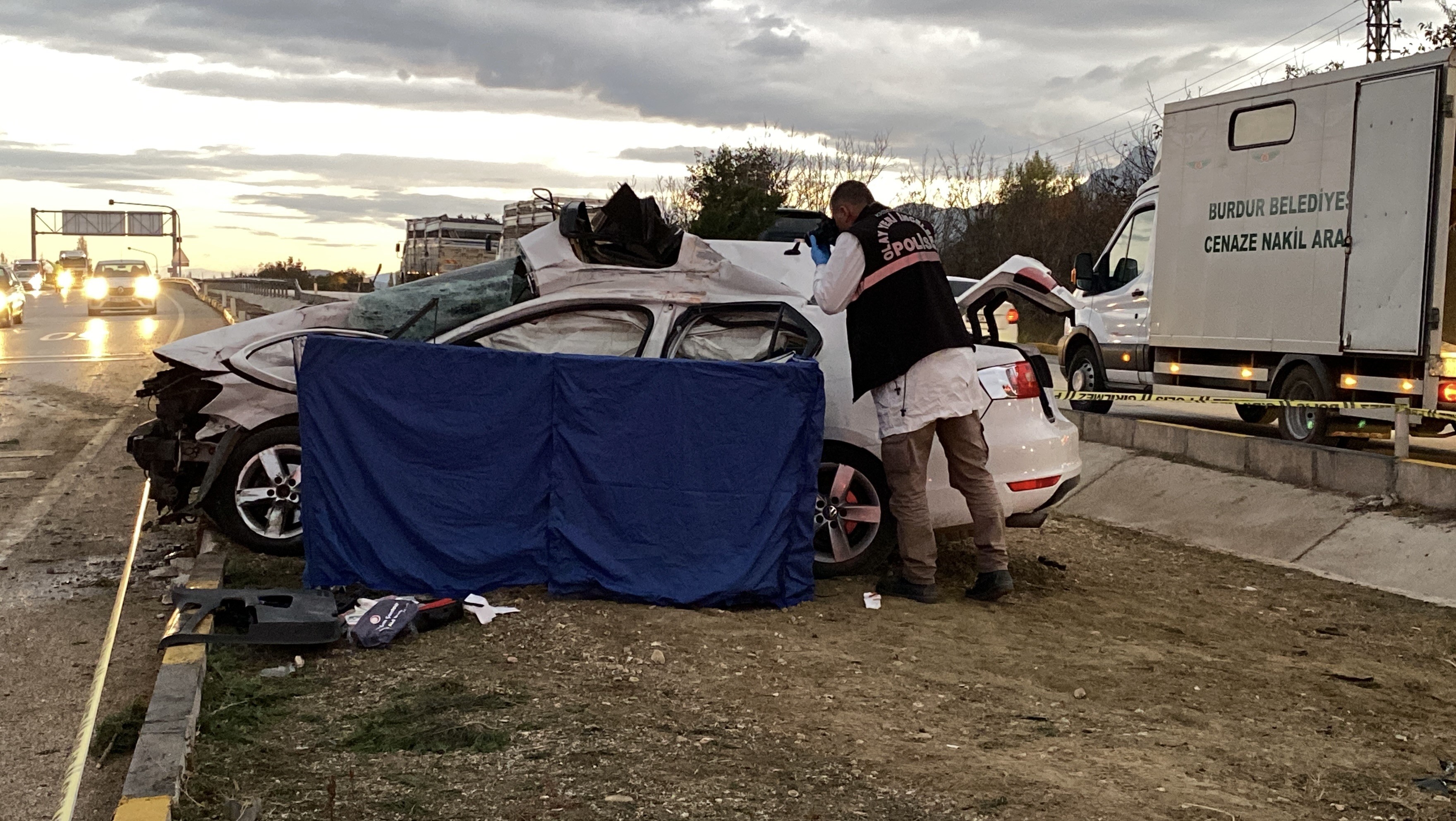 Üniversite Dönüşü Ölümle Bitti Öğretim Görevlisi Kazada Hayatını Kaybetti (4)