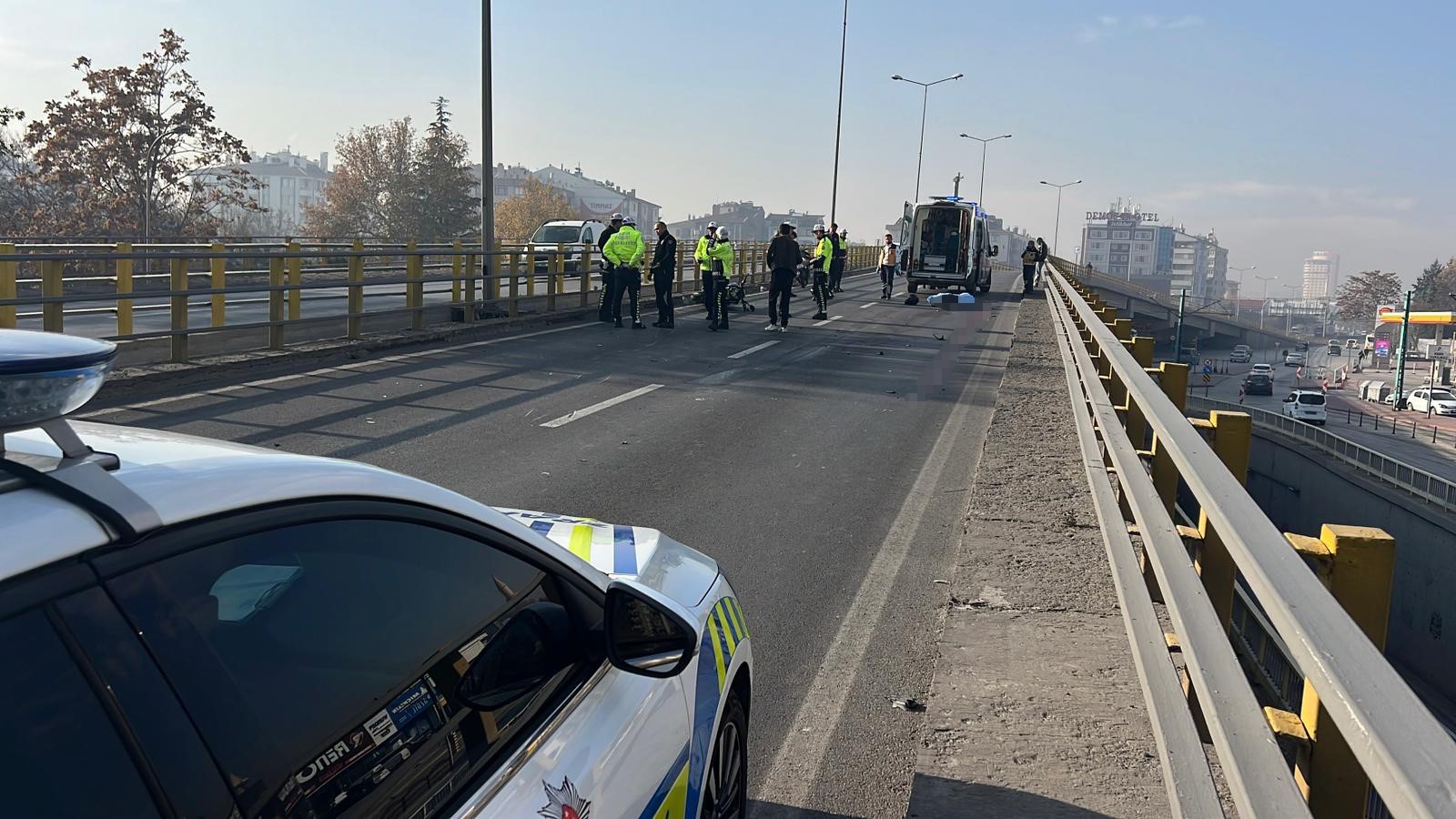 Üniversiteli Gencin Son Yolculuğu Motosiklet Tırın Altında Kaldı (5)