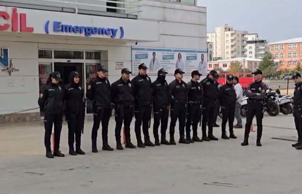Uzaklaştırma Kararına Rağmen Katledildi! Cani Koca Eve Gizlice Girip, Eşini Silahla Öldürdü (7)