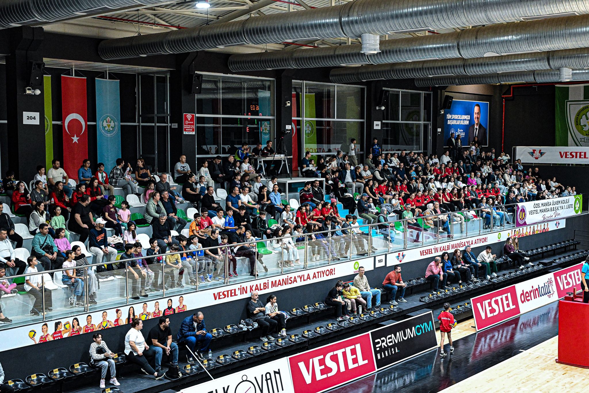 Vestel Manisa Bbsk Kritik Macta Ibbyi Agirliyor Tum Manisa Tribunlere Davet Edildi (3)