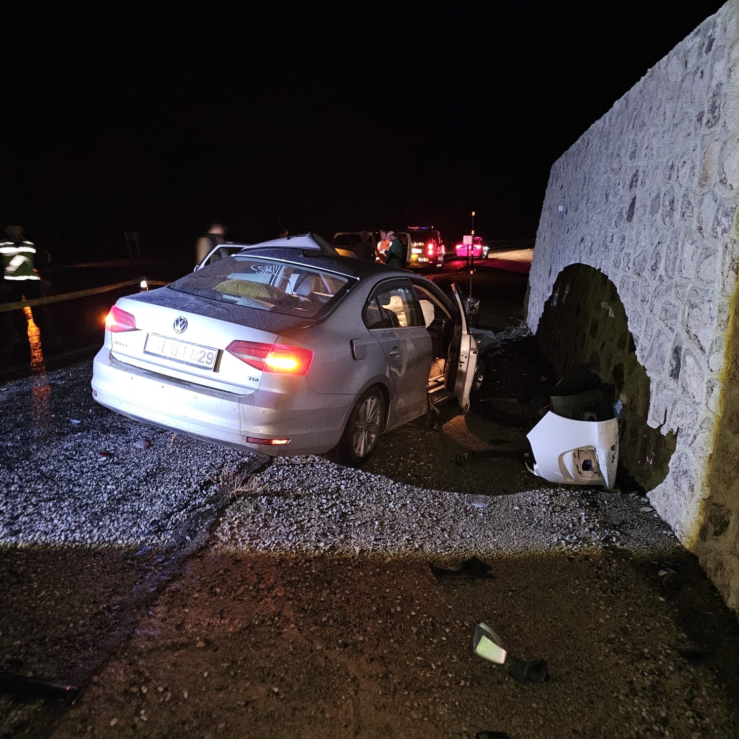 Yolculuk Faciayla Bitti İki Araç Çarpıştı, 1 Kişi Olay Yerinde Hayatını Kaybetti (4)